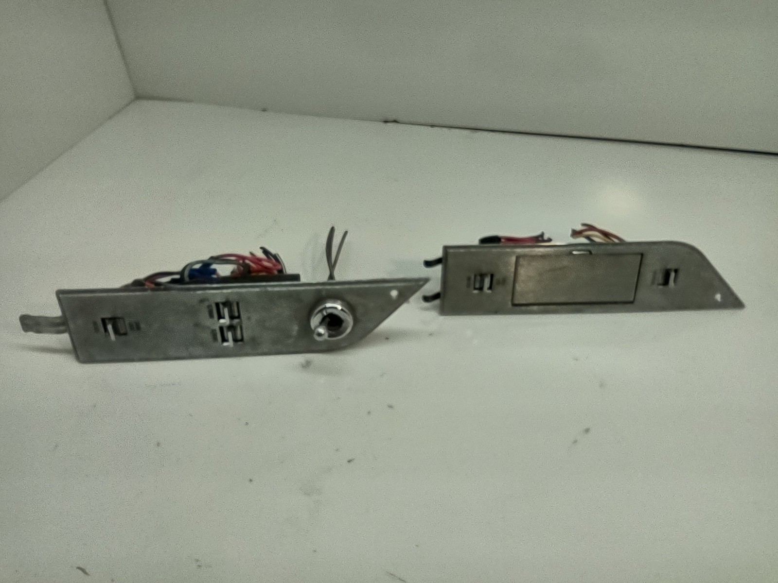 1977 1978 1979 Ford LTD Cougar Power Window Switch  set ashtrays