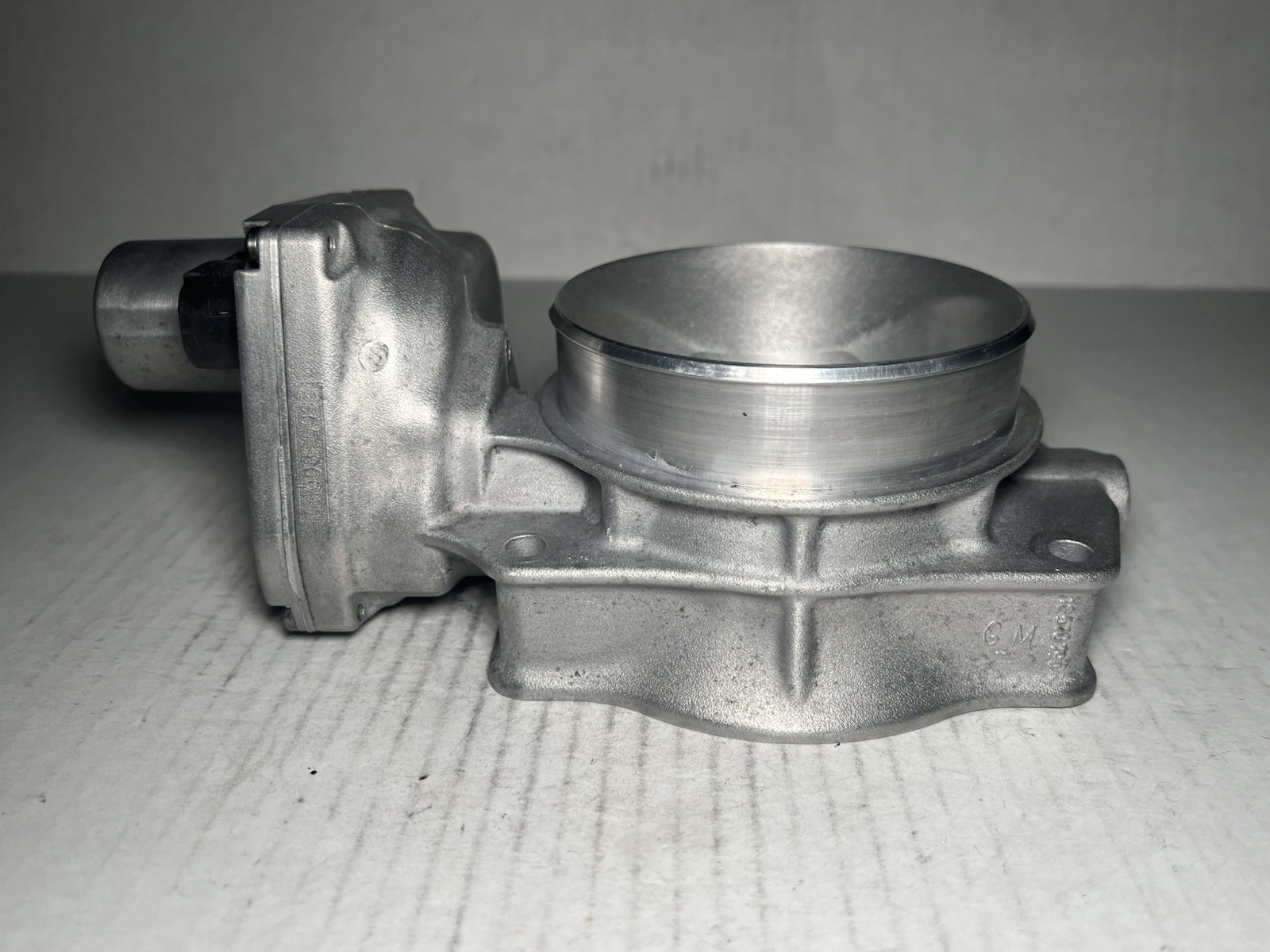 LS2 LS3 LS7 Throttle Body Silver Blade GM OEM GTO Camaro Corvette 90mm 12570790 LS2 LS3 LS7 Throttle Body Silver Blade GM OEM GTO Camaro Corvette 90mm 12570790