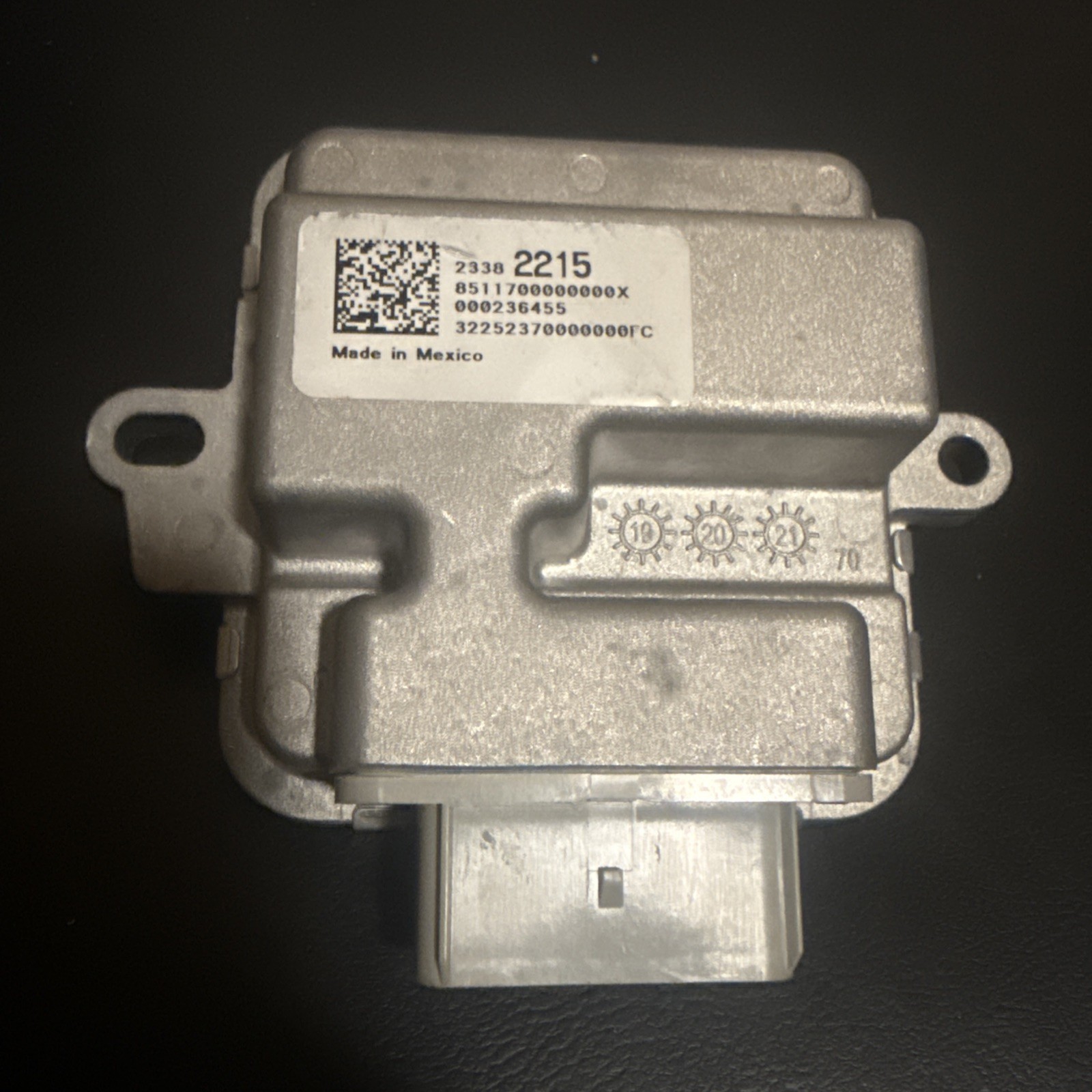 NEW 14-24 GM TRUCKS Fuel Pump Power Control Module OEM 23382215 NEW 14-24 GM TRUCKS Fuel Pump Power Control Module OEM 23382215