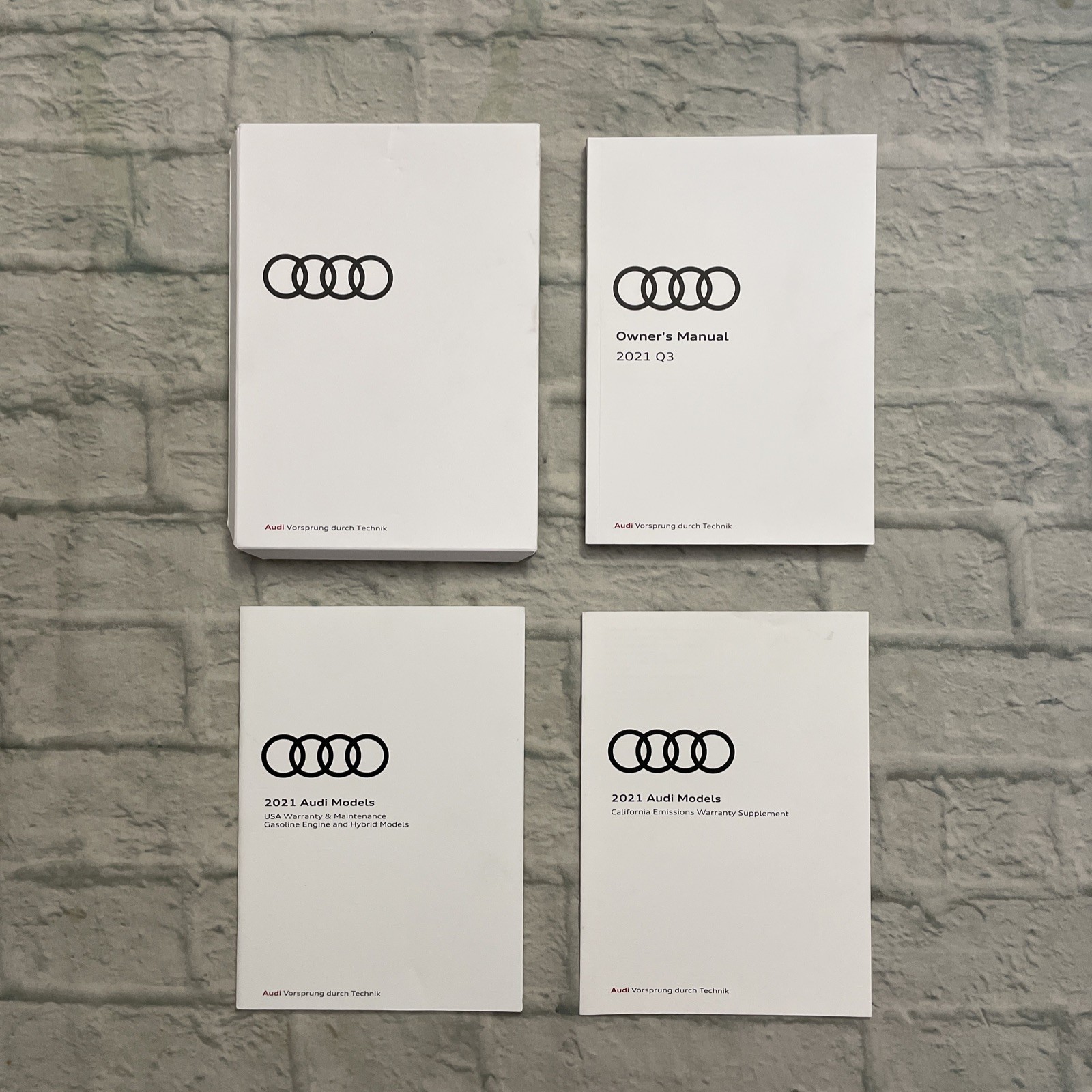 2021 Audi Q3 Owners Manual (S-Line, Technik, Sportback, Premium, Plus, Select)