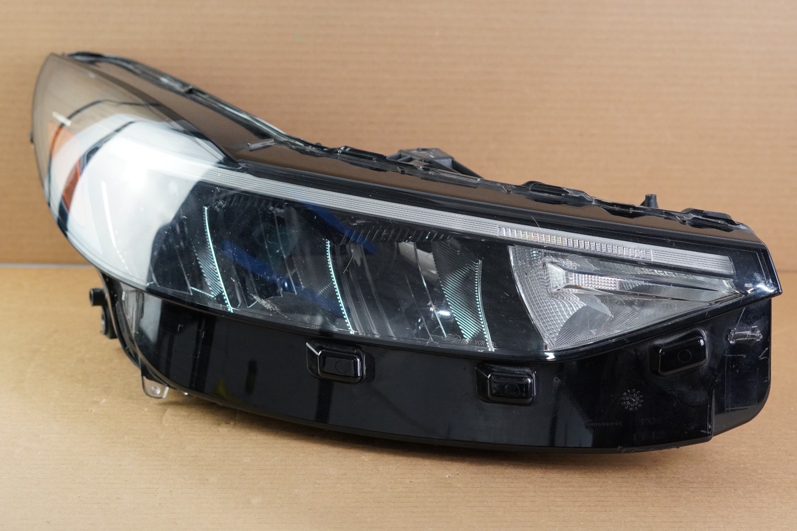 OEM| 2023-2025 Ford Escape RIGHT SIDE PASSENGER LED Reflector Headlight Y1