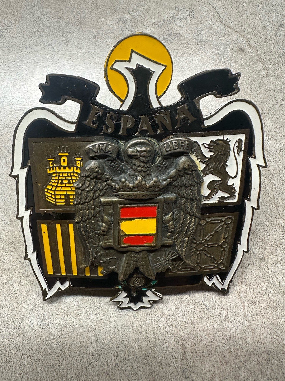 Spain Una Gran De Libre Plus Ultra España Car Grille Badge Emblem Brass Shield Spain Una Gran De Libre Plus Ultra España Car Grille Badge Emblem Brass Shield