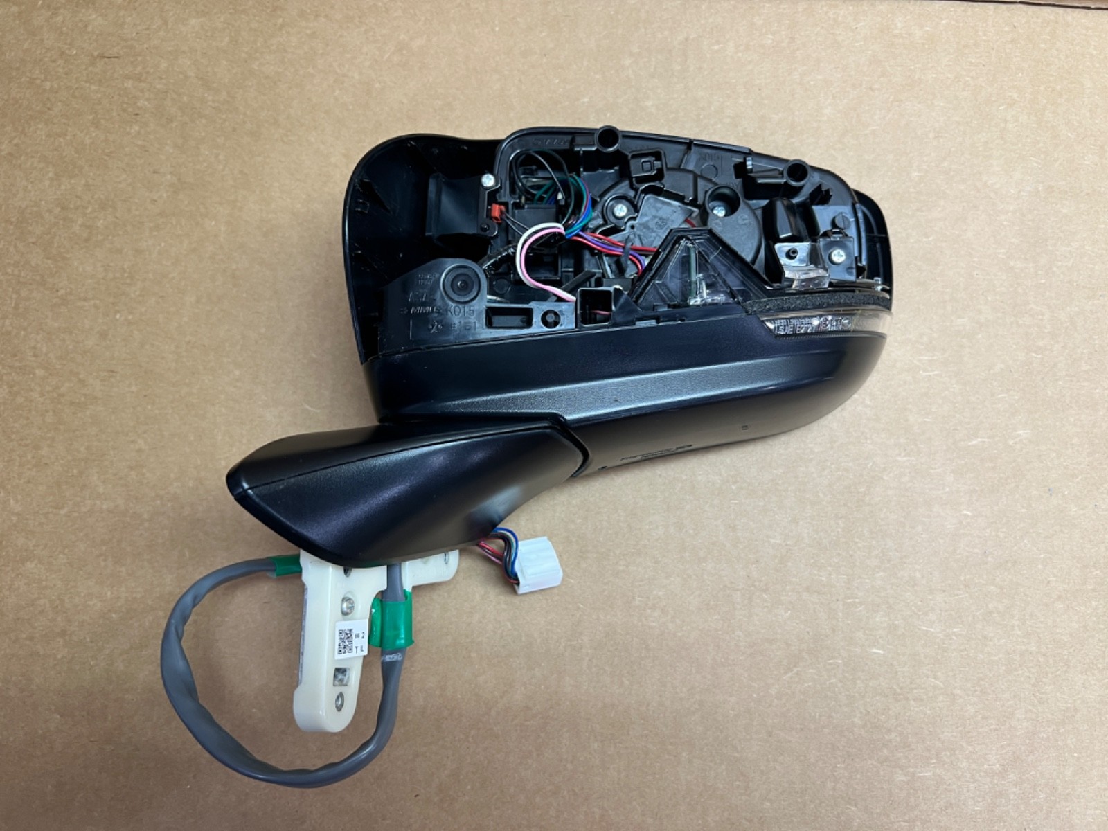 OEM 2026 SUBARU OUTBACK LEFT LH DOOR MIRROR ASSEMBLY W/ BLIND SPOT + AUTO DIM