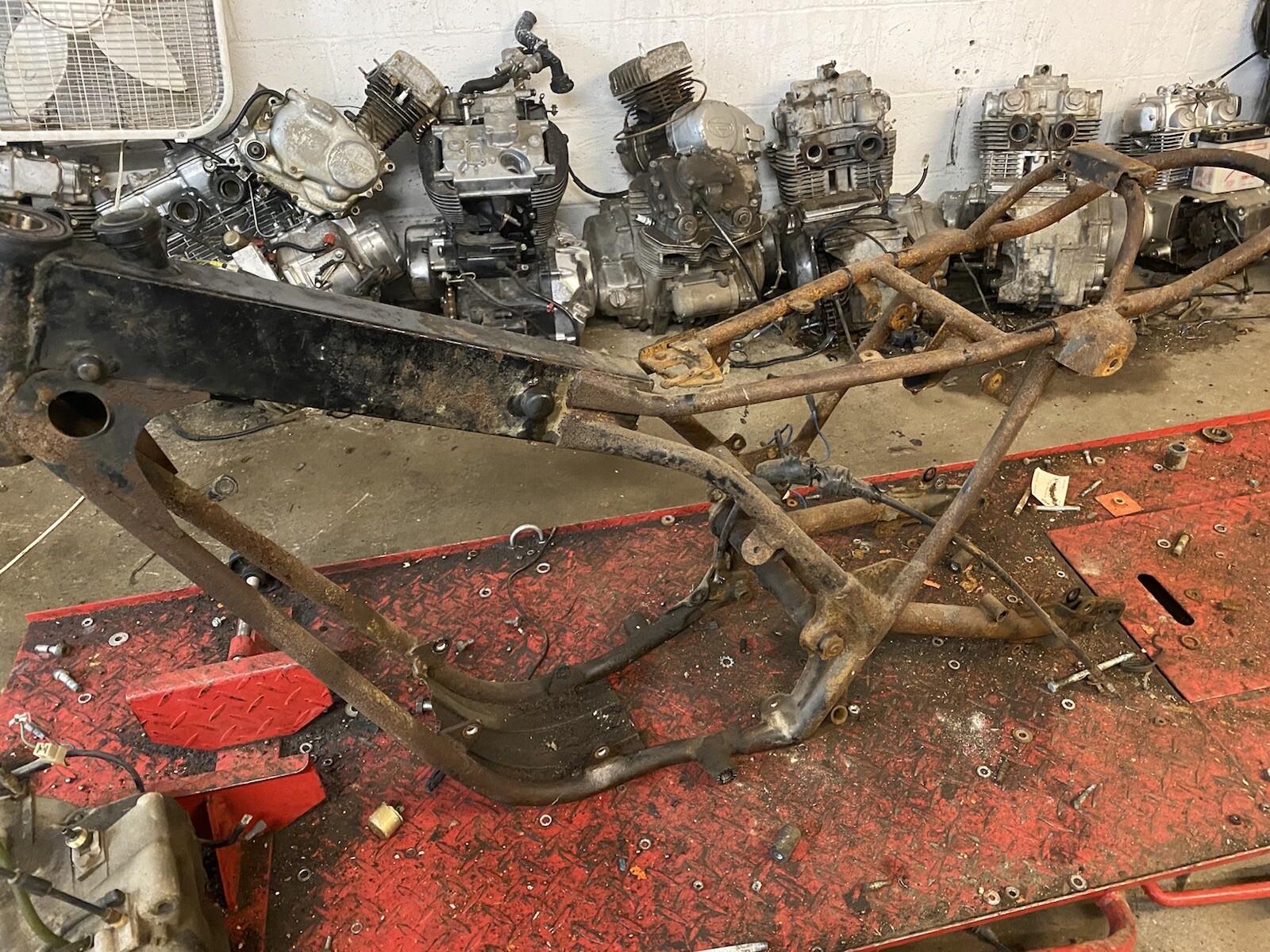 1975 Harley Davidson Aermacchi SX 250 Frame 1975 Harley Davidson Aermacchi SX 250 Frame