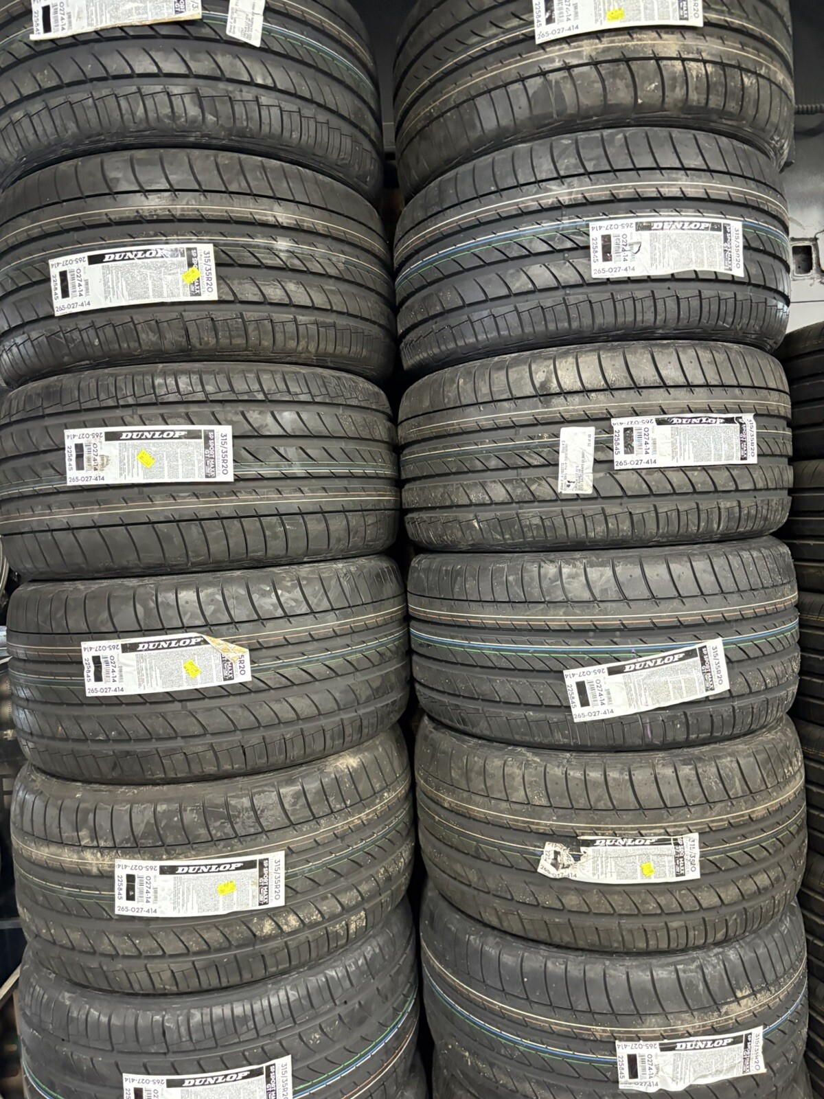 Dunlop SP Sport Maxx GT ROF 315/35R20 Tire Dunlop SP Sport Maxx GT ROF 315/35R20 Tire
