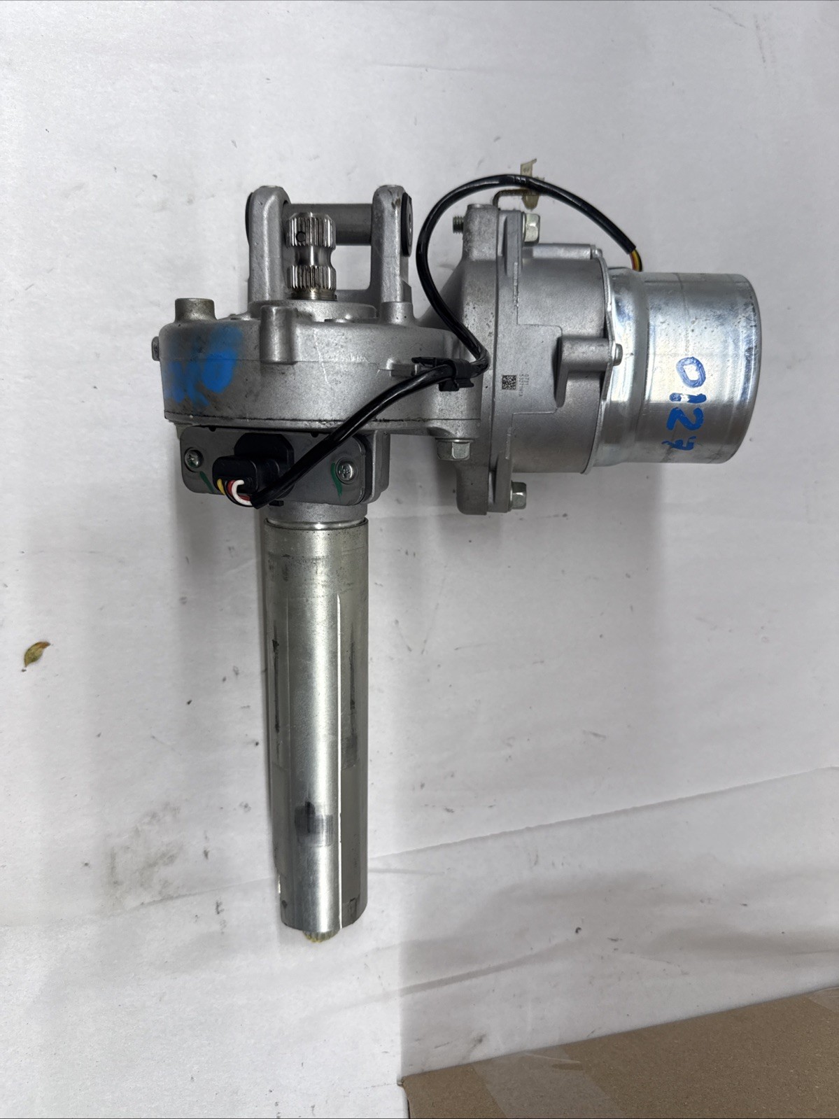 2020-2024 NISSAN KICKS ELECTRIC POWER STEERING COLUMN MOTOR OEM JJ001-02266. 2020-2024 NISSAN KICKS ELECTRIC POWER STEERING COLUMN MOTOR OEM JJ001-02266.