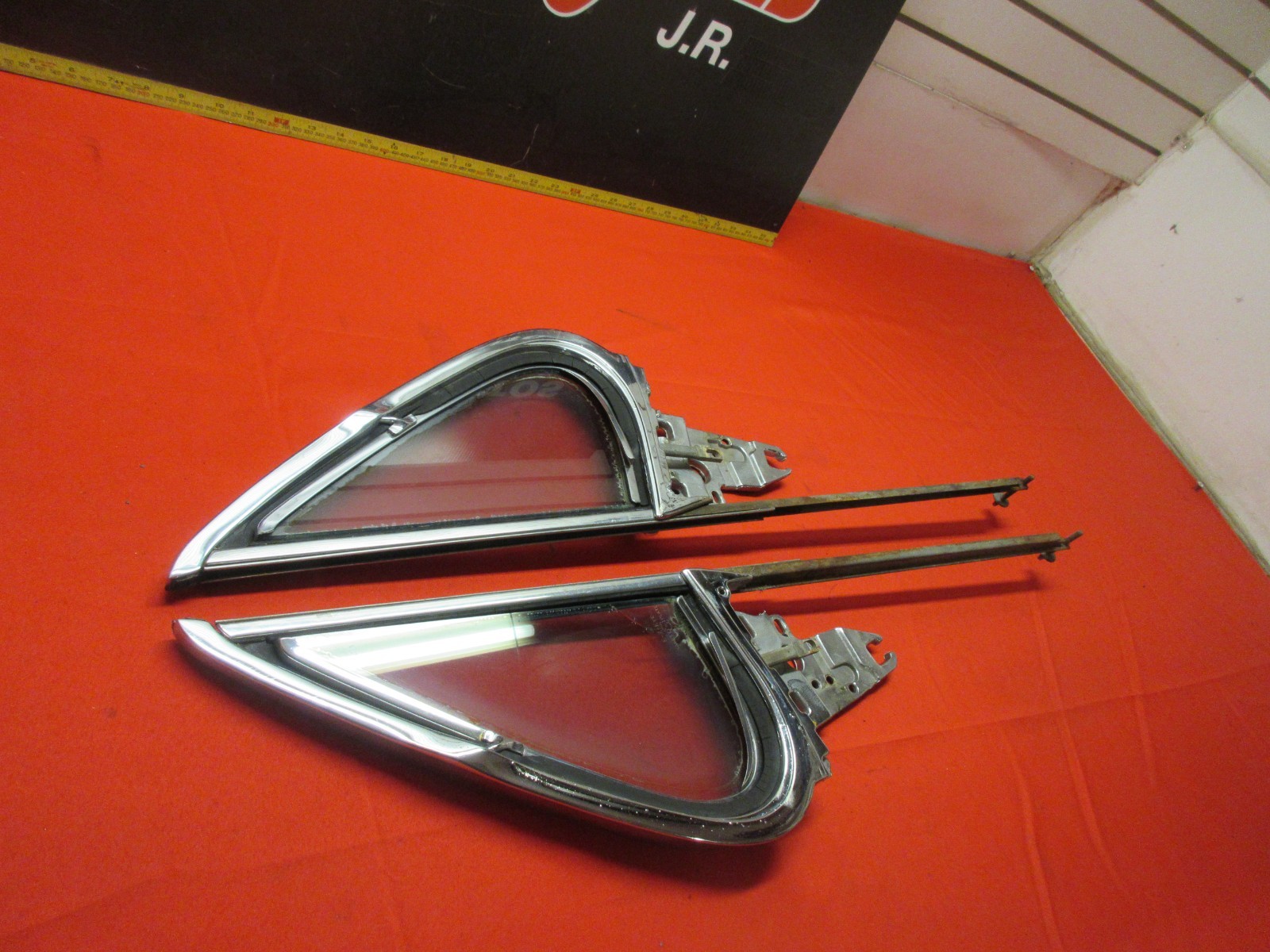 1961 1962 CHEVROLET IMPALA VENT WINDOW CONVERTIBLE OLDSMOBILE BUICK PONTIAC