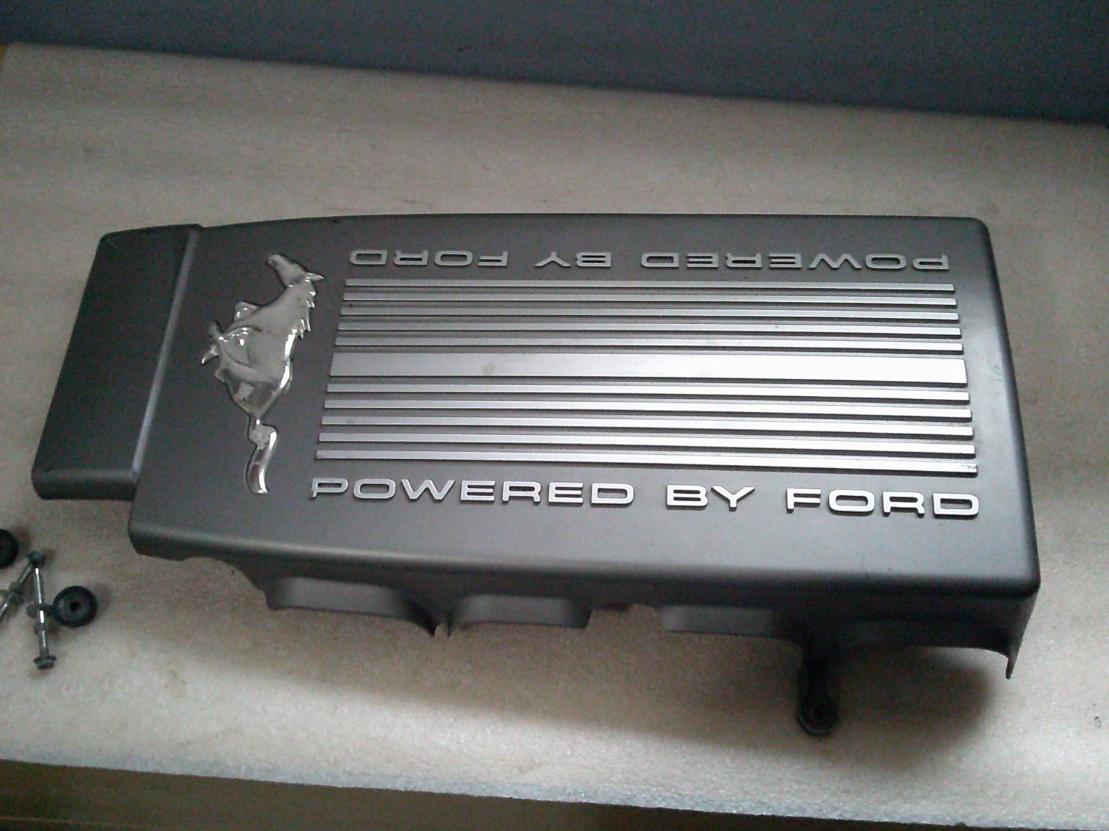 2005-2009 Ford Mustang GT Engine Cover 2005-2009 Ford Mustang GT Engine Cover