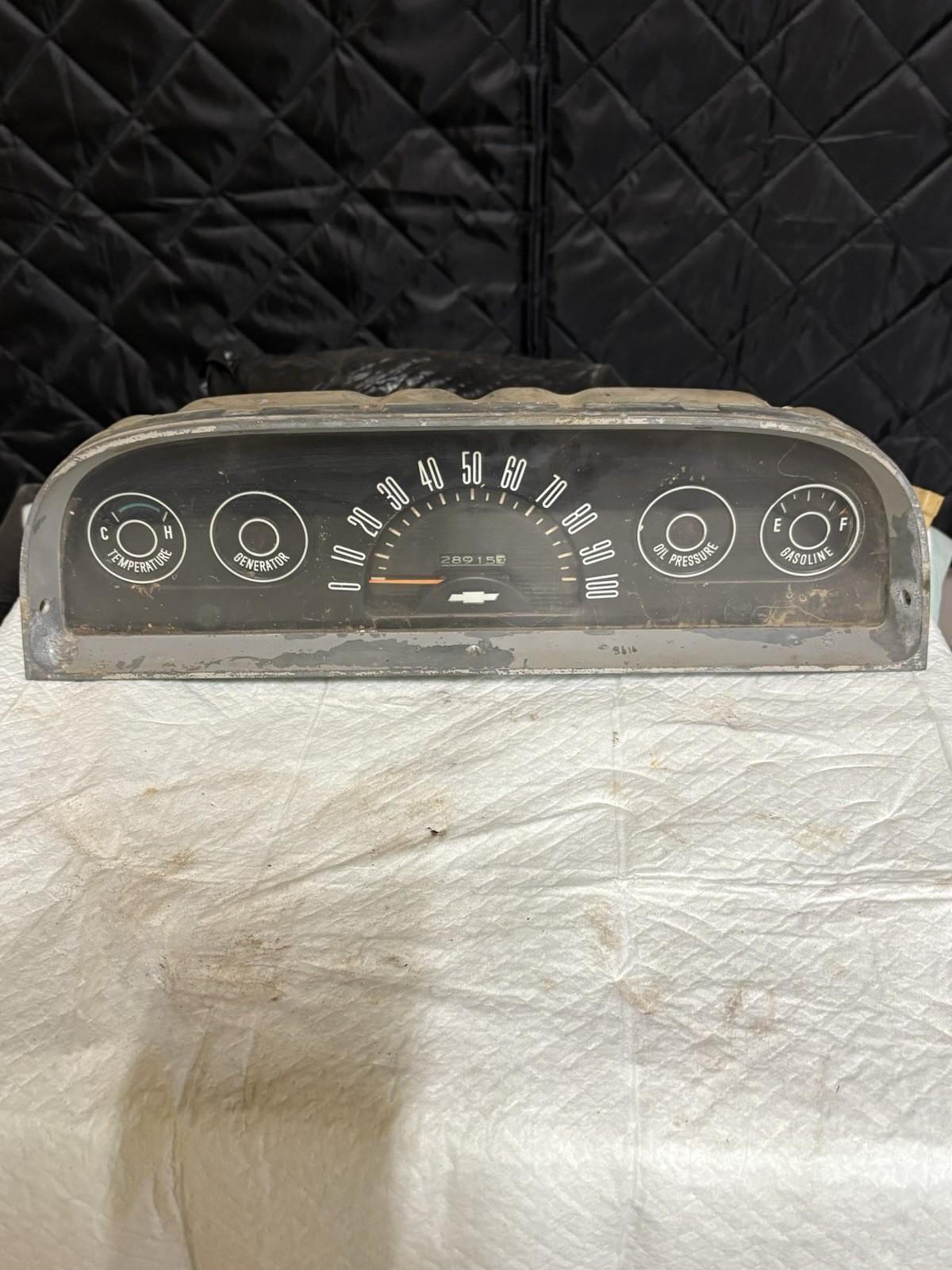 OEM 1960, 61, 62, 63 Chevy C10,C20 Gauge Cluster, Speedometer W/Wire and Plugs OEM 1960, 61, 62, 63 Chevy C10,C20 Gauge Cluster, Speedometer W/Wire and Plugs