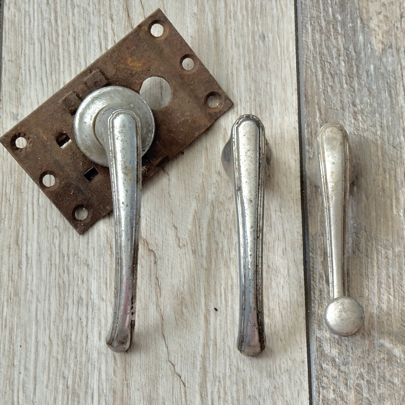 Vintage Antique Car Truck Auto Door Handle Lever Window Crank Matching Lot Read