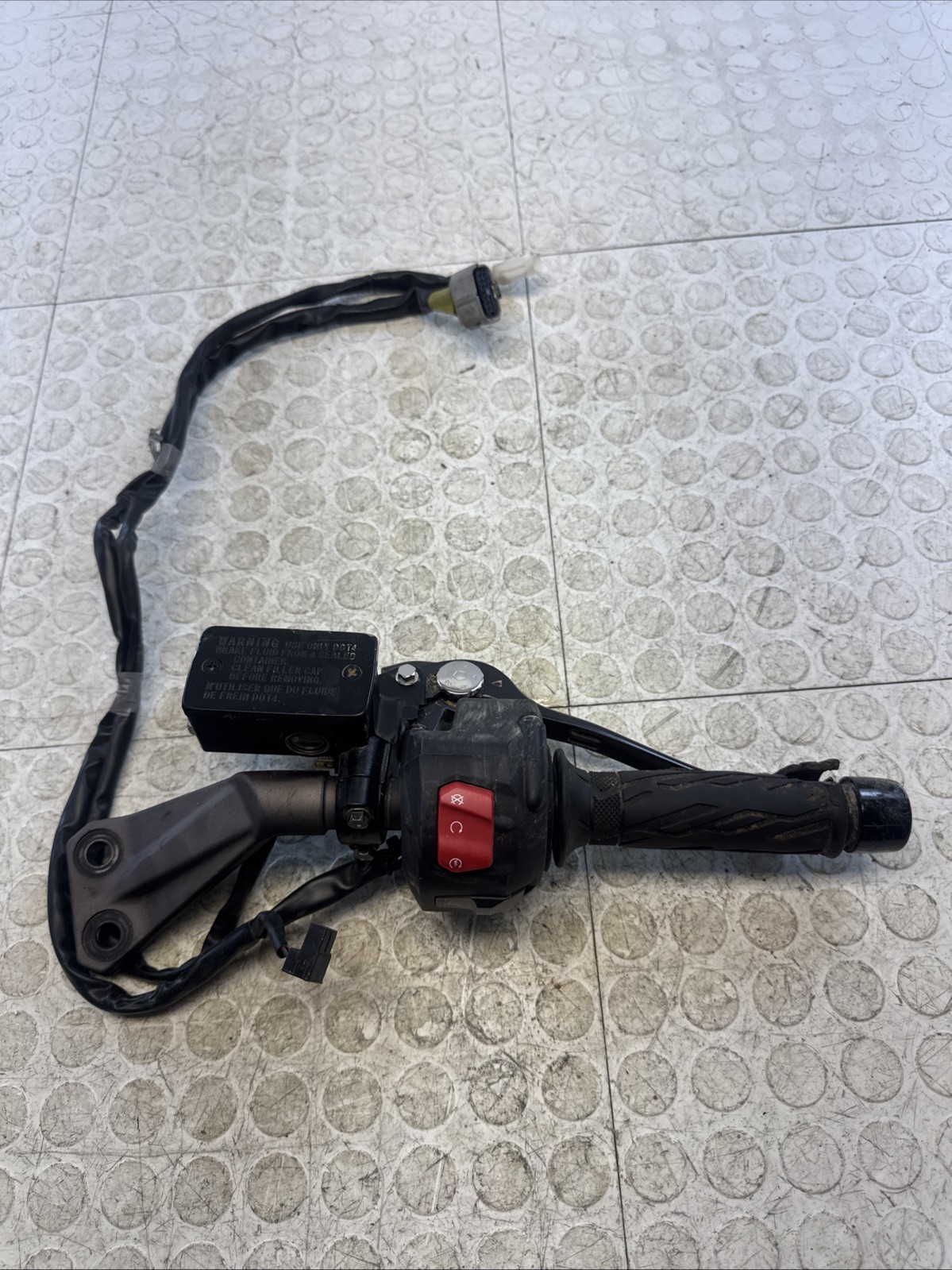 21-23 SUZUKI GSX-S 1000GT RIGHT HANDLE ASSEMBLY OEM
