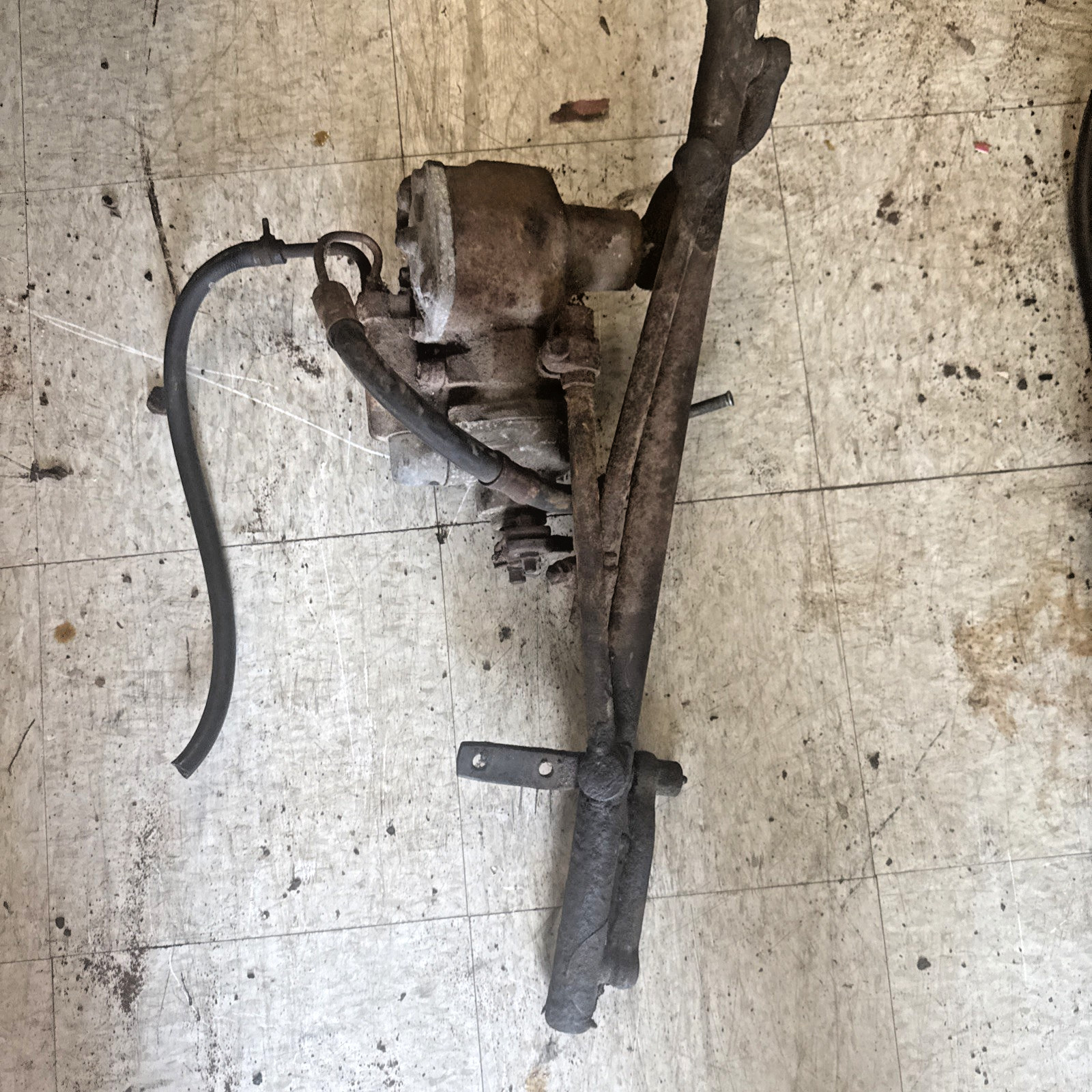 OEM Saginaw Power Steering Gear Box 5685326/5685743 57-58 Oldsmobile/Buick (GB15