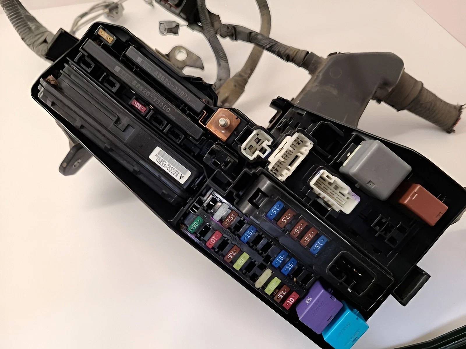 2012-2017 Toyota Camry Engine Fuse Box Assembly OEM