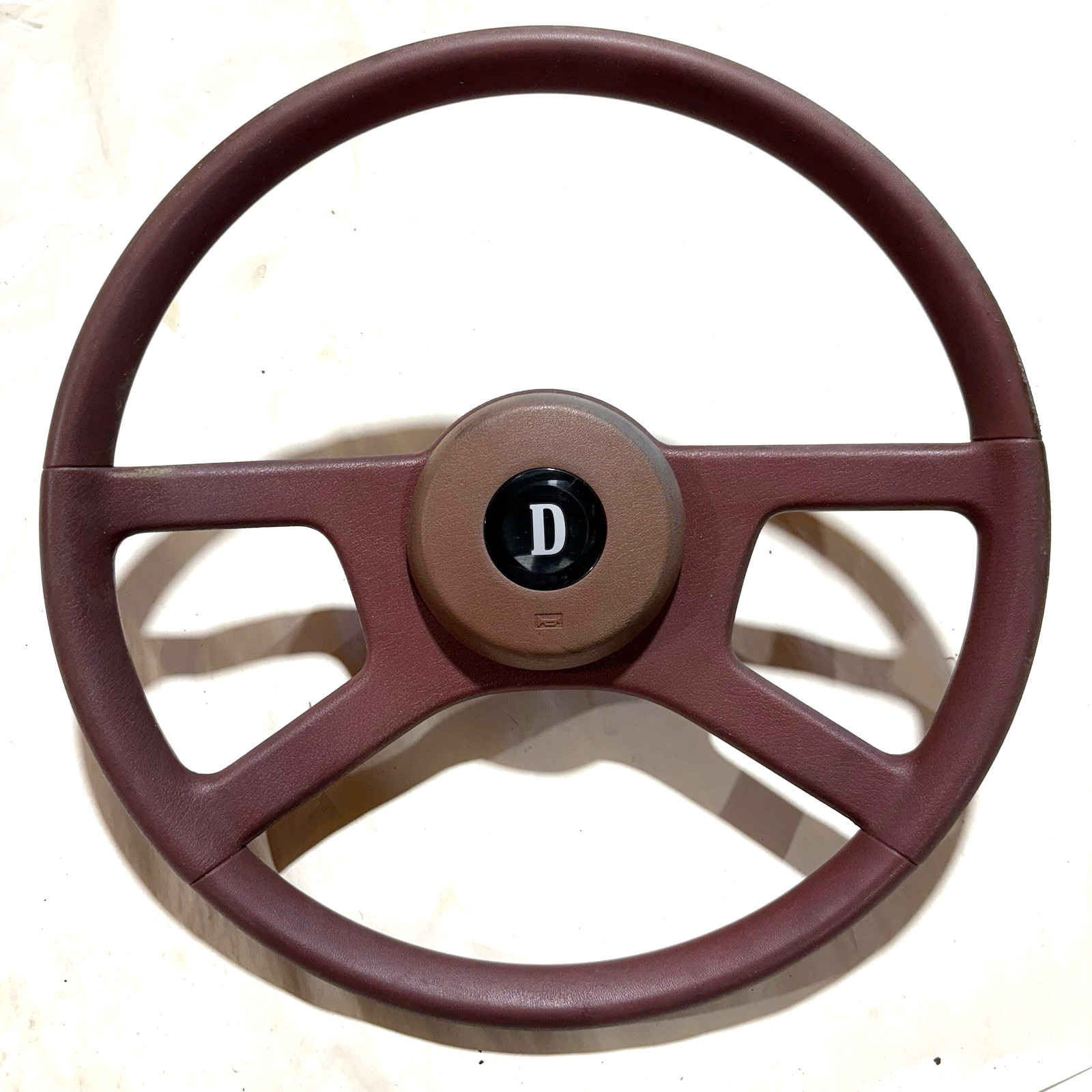 1973-1984 Datsun 310 (Sunny) steering wheel w/horn pad (N10/N11/N12) 1973-1984 Datsun 310 (Sunny) steering wheel w/horn pad (N10/N11/N12)