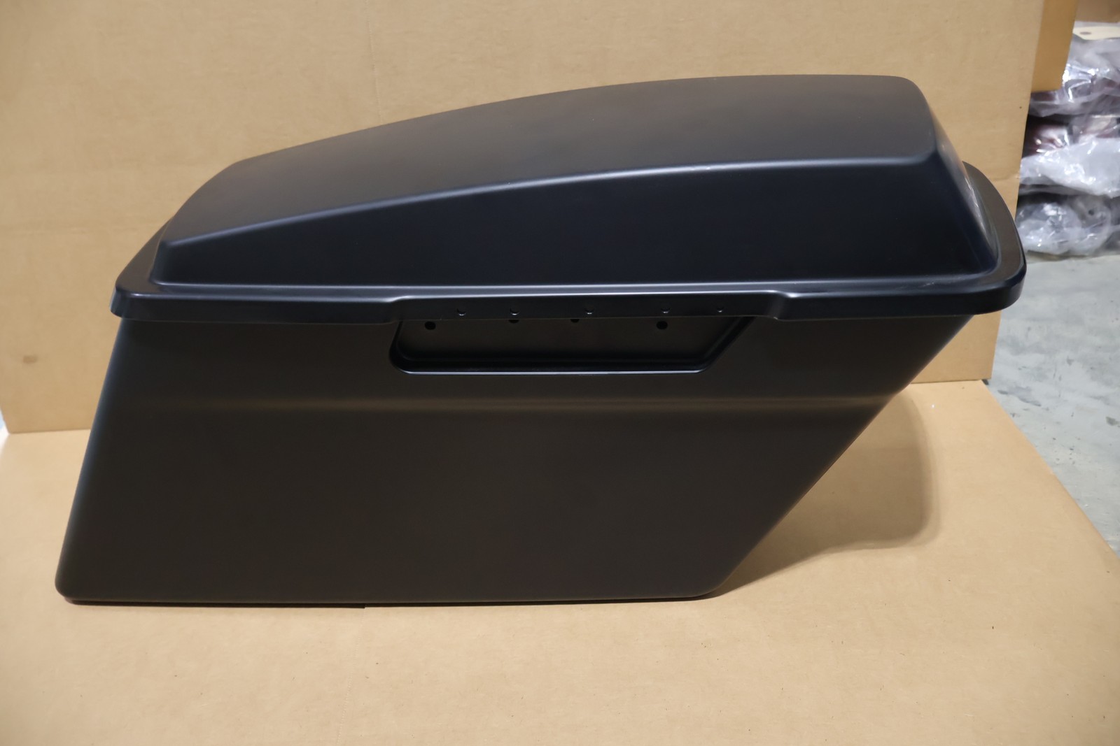 79093-93B 79106-03A NEW OEM 1993-2013 HARLEY-DAVIDSON TOURING RIGHT SADDLEBAG