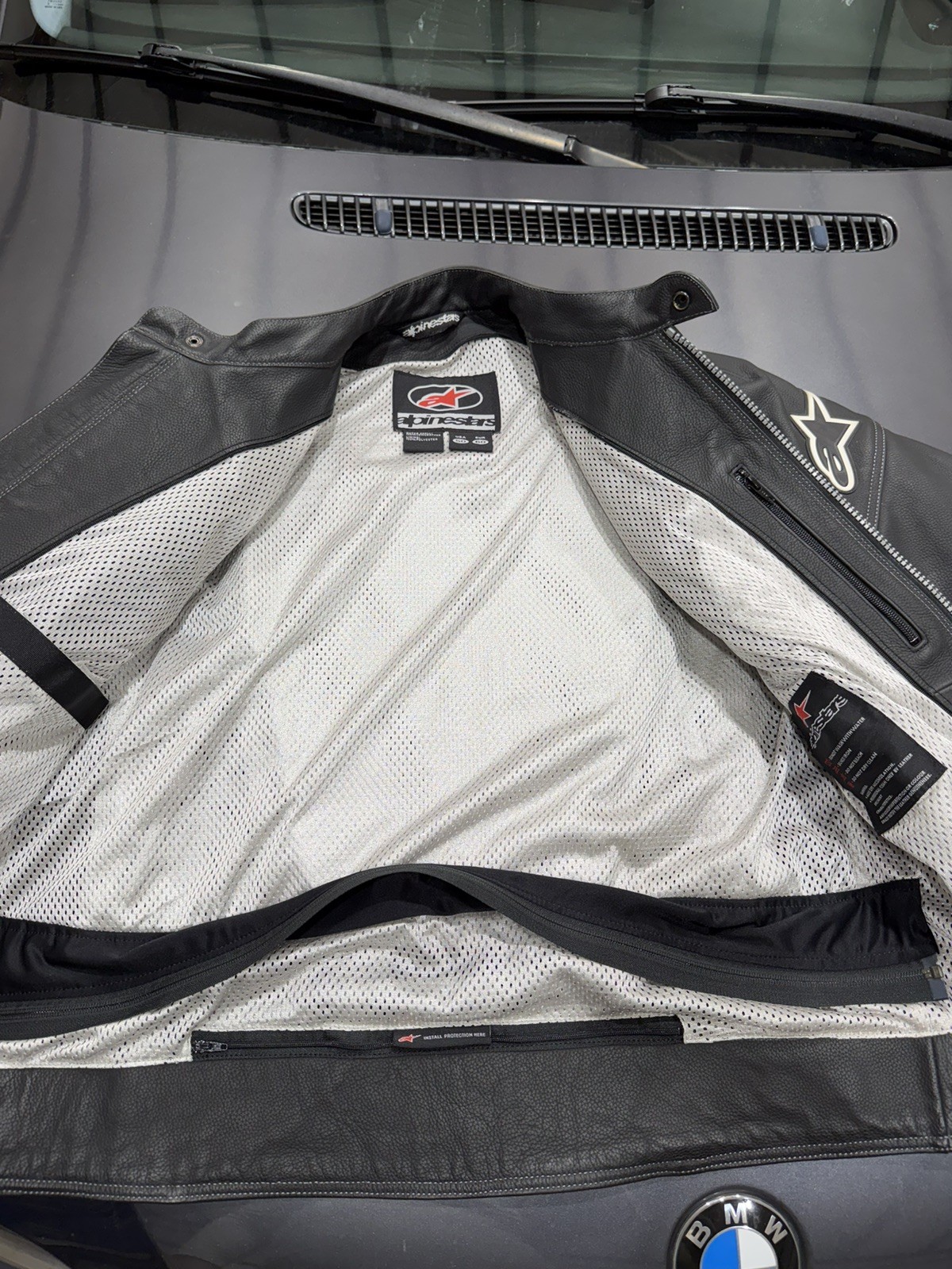 ALPINESTARS FULL GRAIN LEATHER MOTORCYCLE JACKET XL VERY NICE BLACK GREY