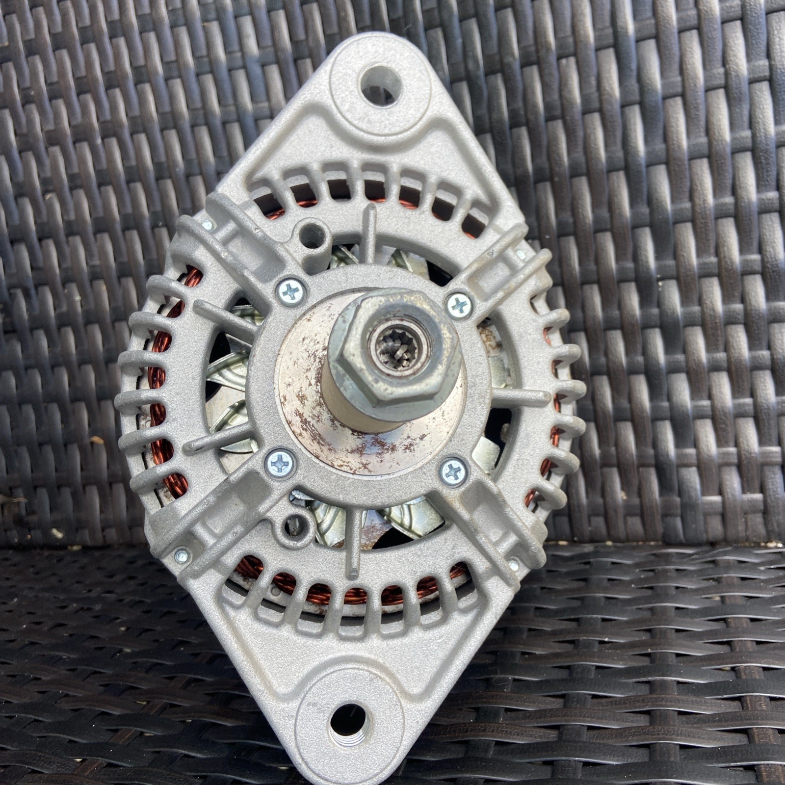 New Bosch 12V 200A Alternator  IH New Holland Tractor 87715398R AL 9963SB