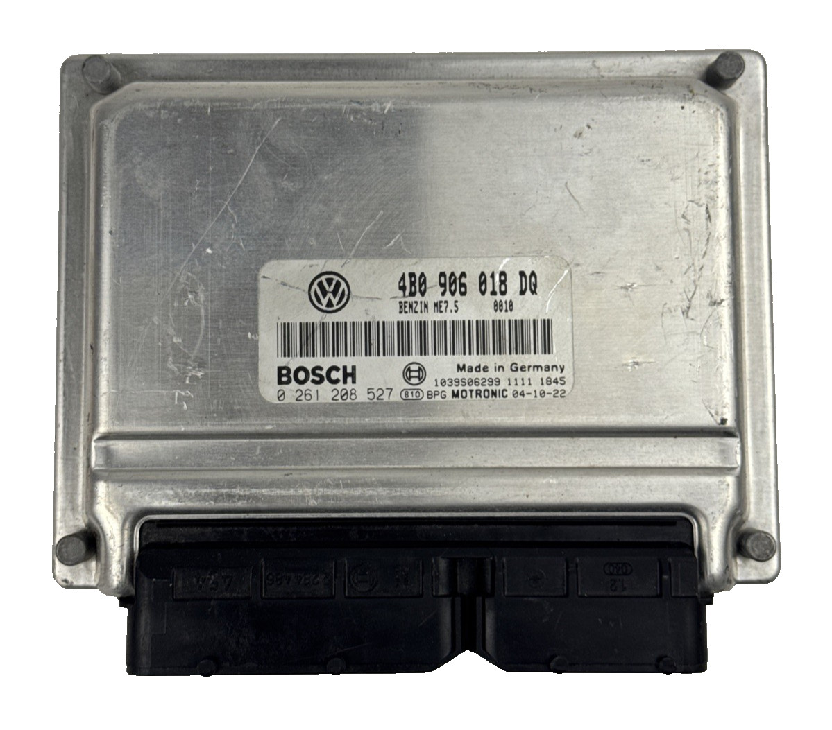 04 05 Volkswagen Passat engine computer OEM 4B0906018DQ  ECM ECU 