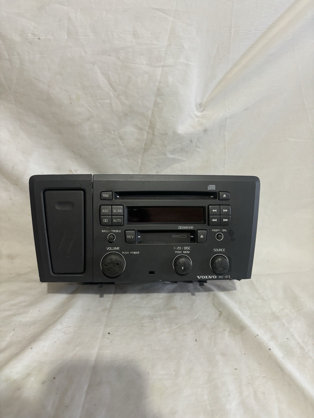 Audio Equipment Radio Receiver ID HU-613 Fits 01-05 VOLVO 60 SERIES 1380114 Audio Equipment Radio Receiver ID HU-613 Fits 01-05 VOLVO 60 SERIES 1380114