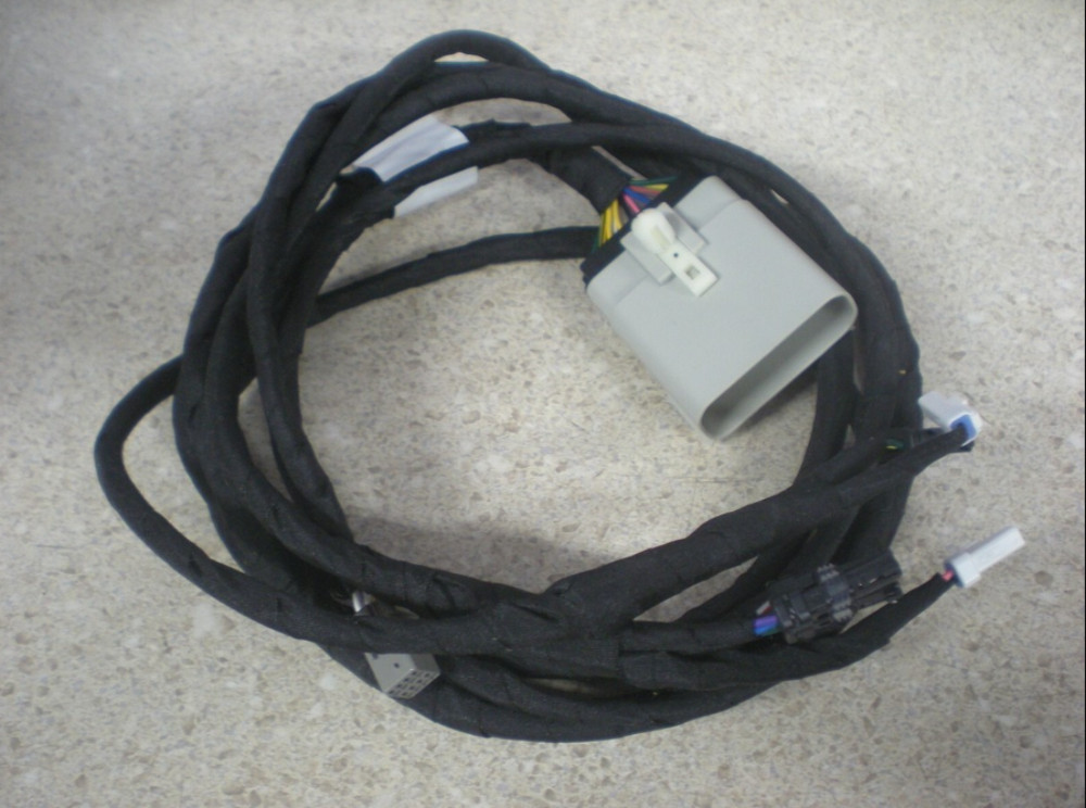 21-24 Indian Chieftain Challenger Pursuit Hand Control Fairing Harness 2415694