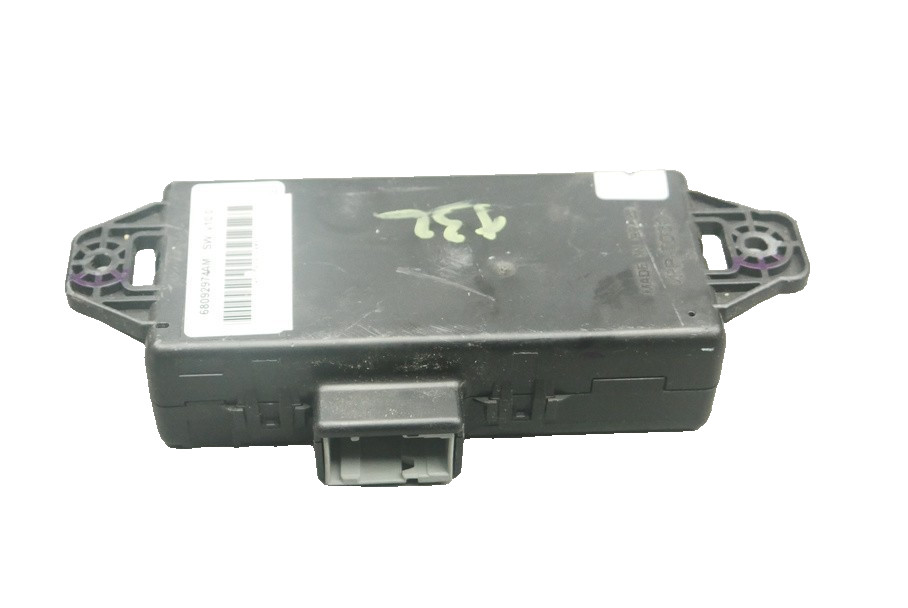 2012-2016 Fiat 500 Electric Hatchback Communication Module Unit OEM