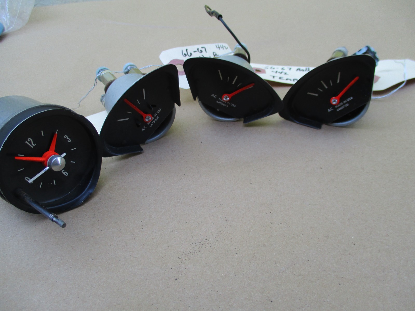 1966/1967 442/W30 Cutlass Rally Pack Clock, Tach/Oil Press/Amps/Temp Gauge 66/67 1966/1967 442/W30 Cutlass Rally Pack Clock, Tach/Oil Press/Amps/Temp Gauge 66/67