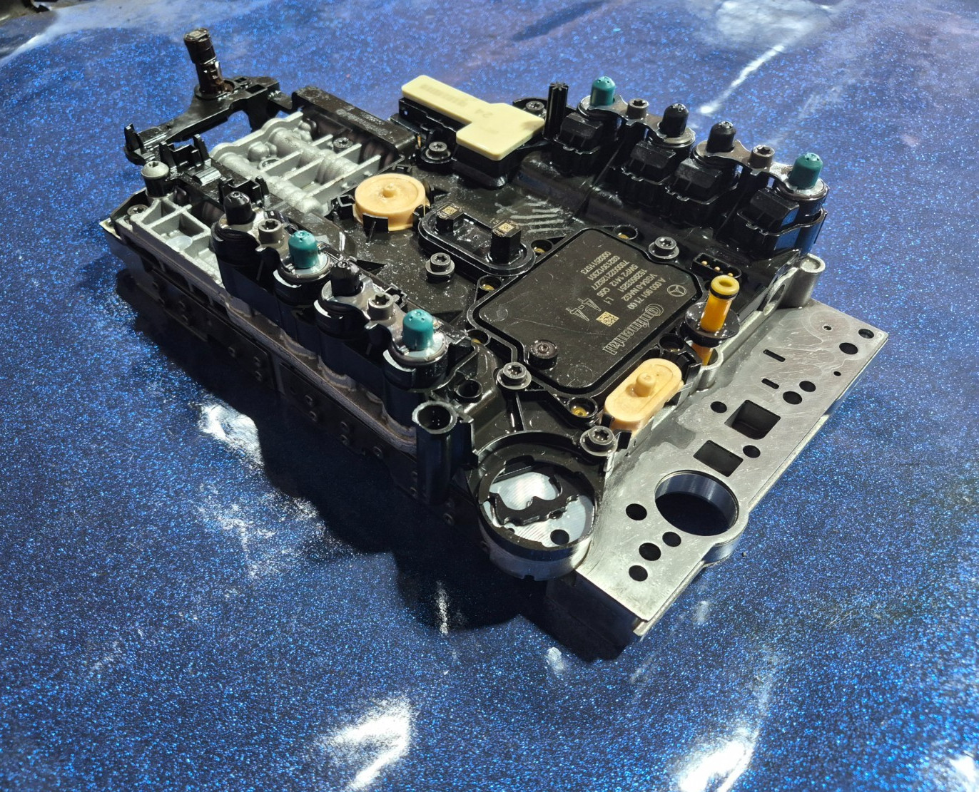 2015-2021 MERCEDES BENZ C300 W205 RWD Transmission Valve Body Mechatronic 2015-2021 MERCEDES BENZ C300 W205 RWD Transmission Valve Body Mechatronic