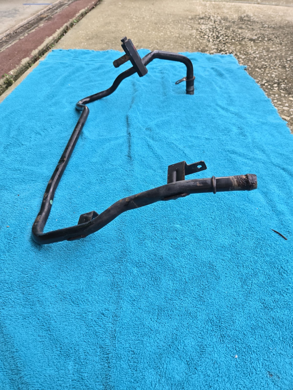 01-04 Mustang V6 3.8/3.9l Engine Coolant Heater Pipe Hose Tube Assembly