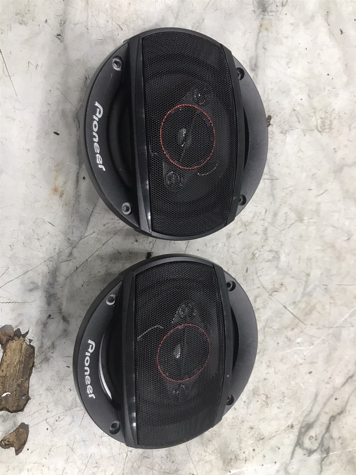 89 Carver 2557 Montego Boat Pioneer TS-500M speakers