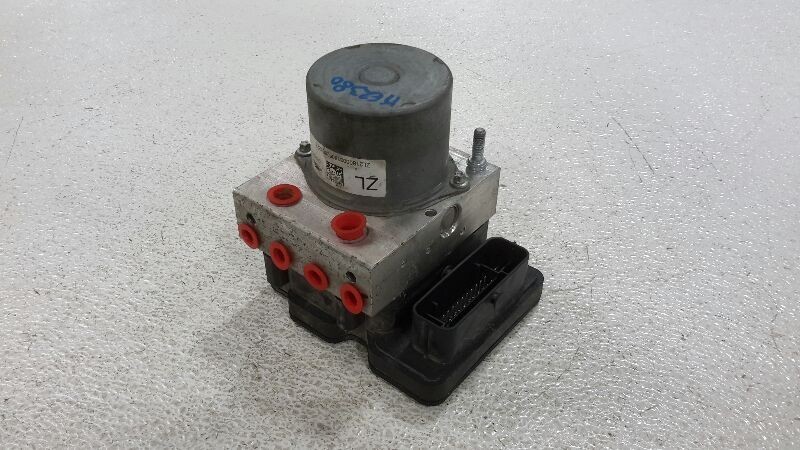 2018-2020 Toyota Camry  ABS Anti-Lock Brake Pump Assembly OEM