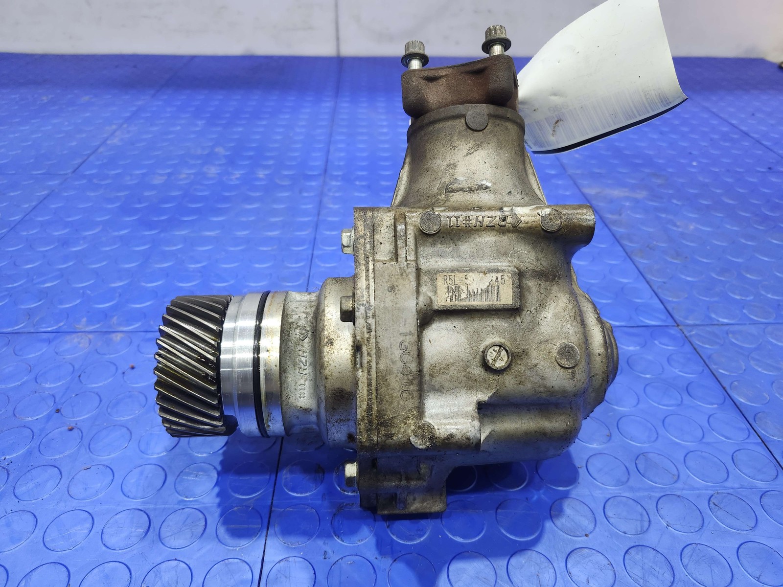 12-14 Honda CR-V Transfer Case Assembly - Fits Automatic Transmissions OEM