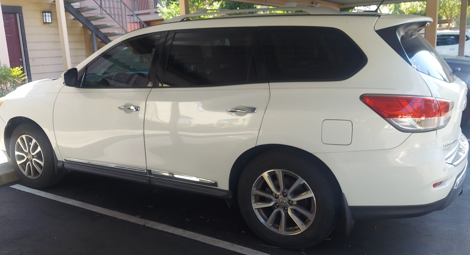 2014 Nissan Pathfinder OEM Owners Manual Compatible with OEM Owners Manual 2014 Nissan Pathfinder OEM Owners Manual Compatible with OEM Owners Manual