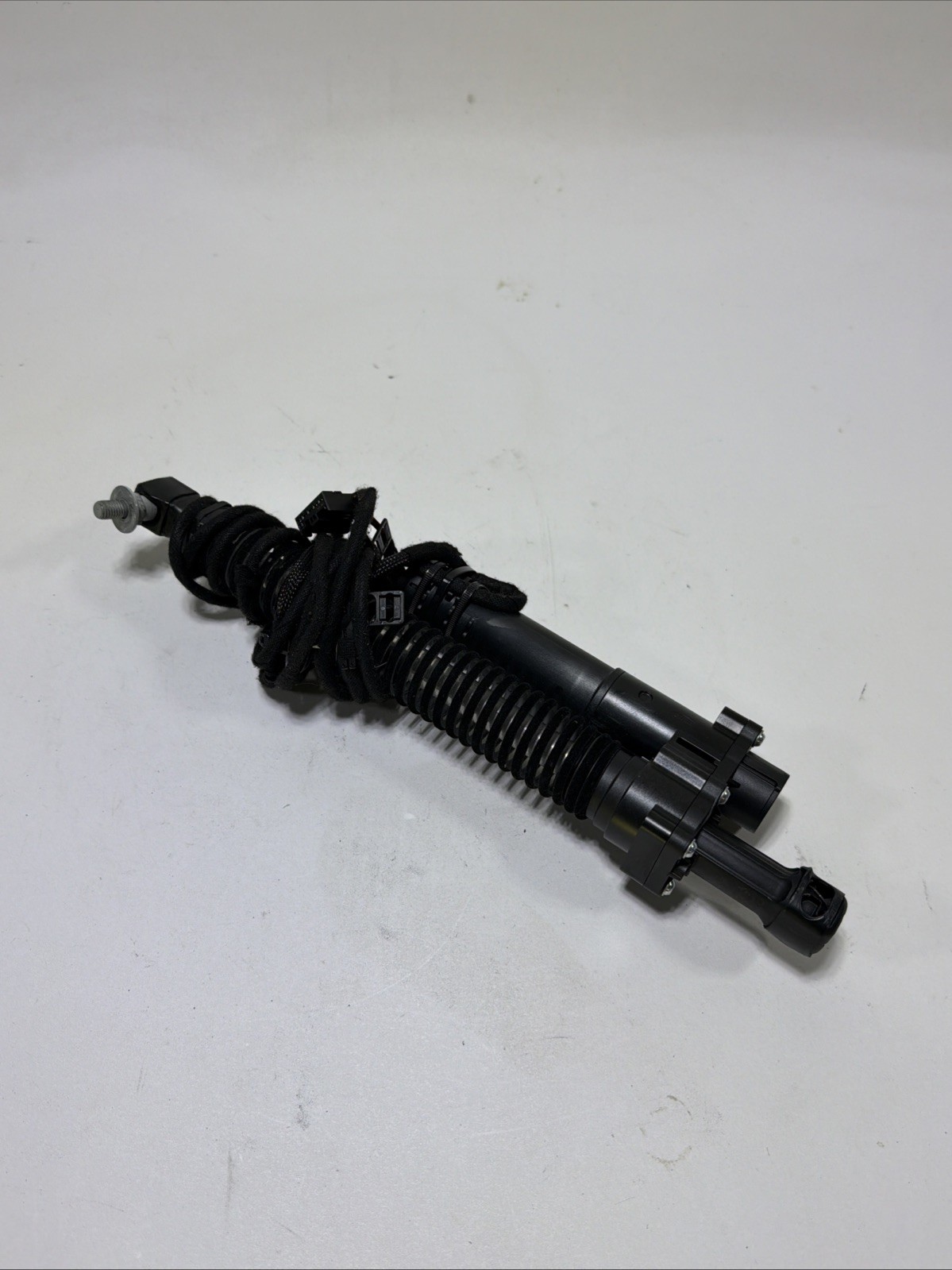 14-16 BMW F10 528i 535i Trunk Boot Electric Shock Strut Cylinder OEM