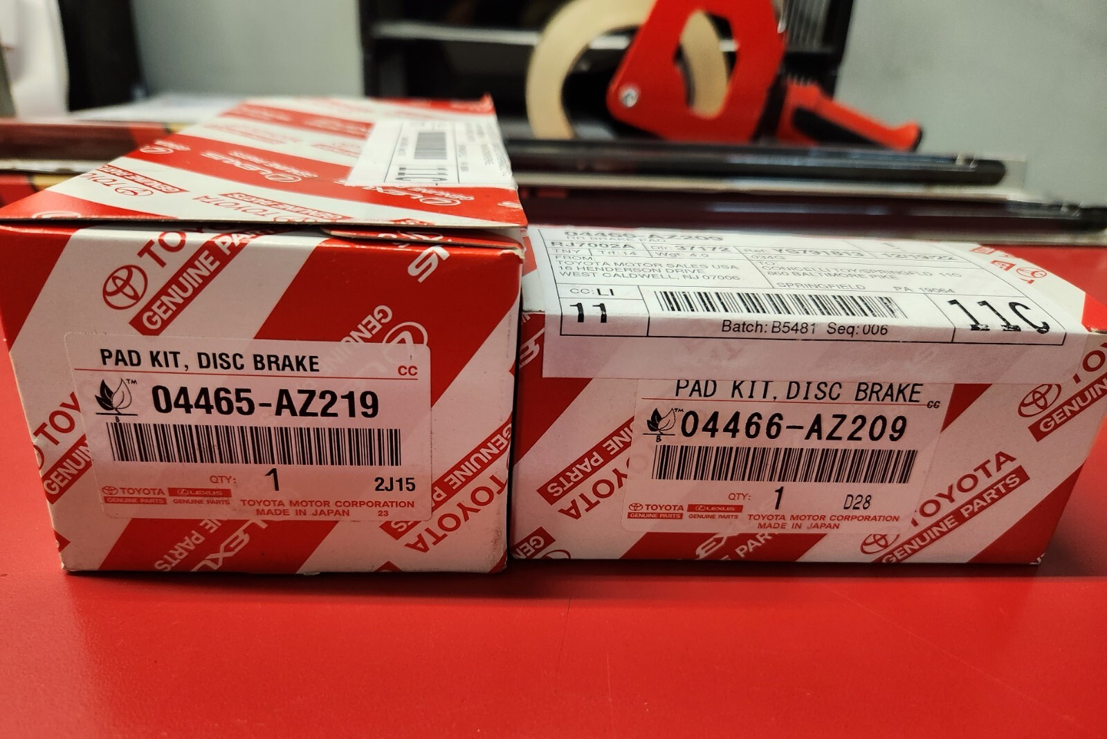 2011-2016 Sienna Front & Rear Genuine OEM Brake Pad Set 04465-AZ319 04466-AZ309