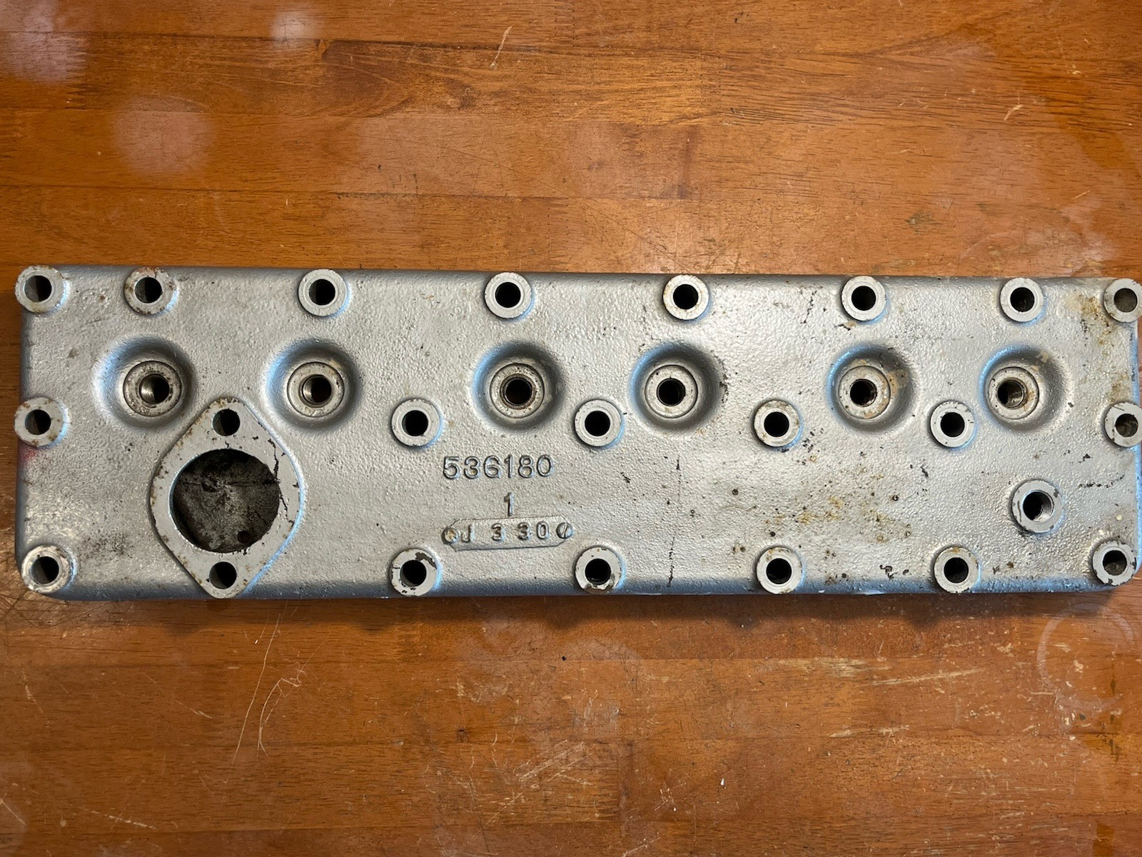 Vintage 1941 Studebaker Commander 6 Cylinder Head 536180 Original Vintage 1941 Studebaker Commander 6 Cylinder Head 536180 Original