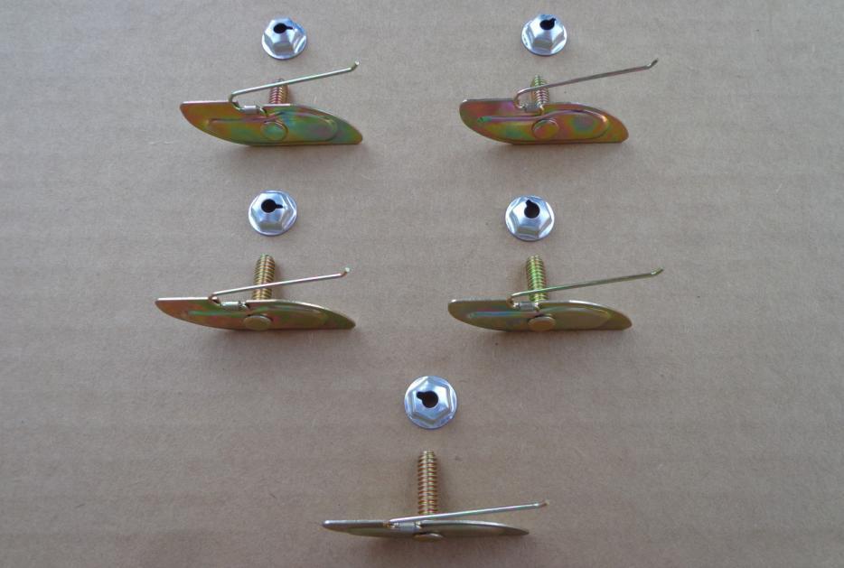 5 NOS MOULDING CLIPS AND NUTS FITS 1930\'s thru 1950\'s CHEVY FORD CHRYSLER ETC