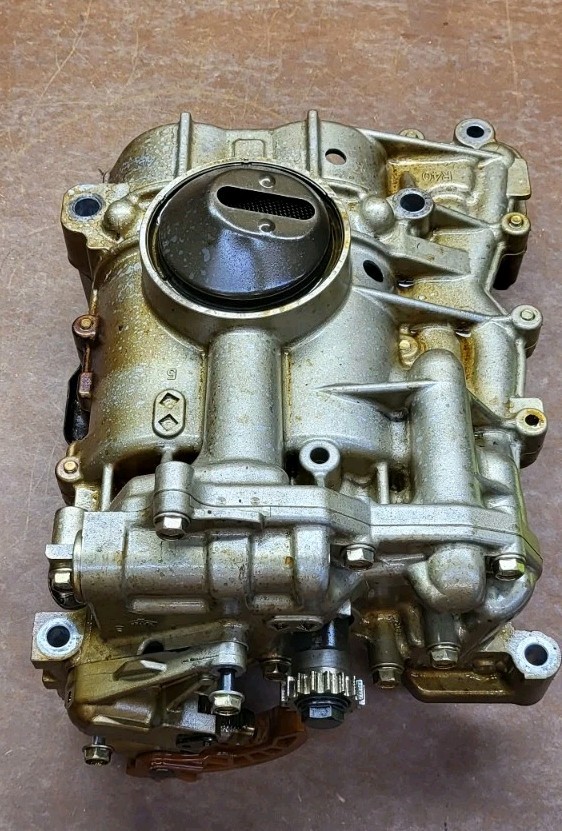 Engine Oil Pump OEM Honda Accord Civic CR-V 2.4L K24Z2 K24Z3 K24Z7 15100-R40 -6 Engine Oil Pump OEM Honda Accord Civic CR-V 2.4L K24Z2 K24Z3 K24Z7 15100-R40 -6