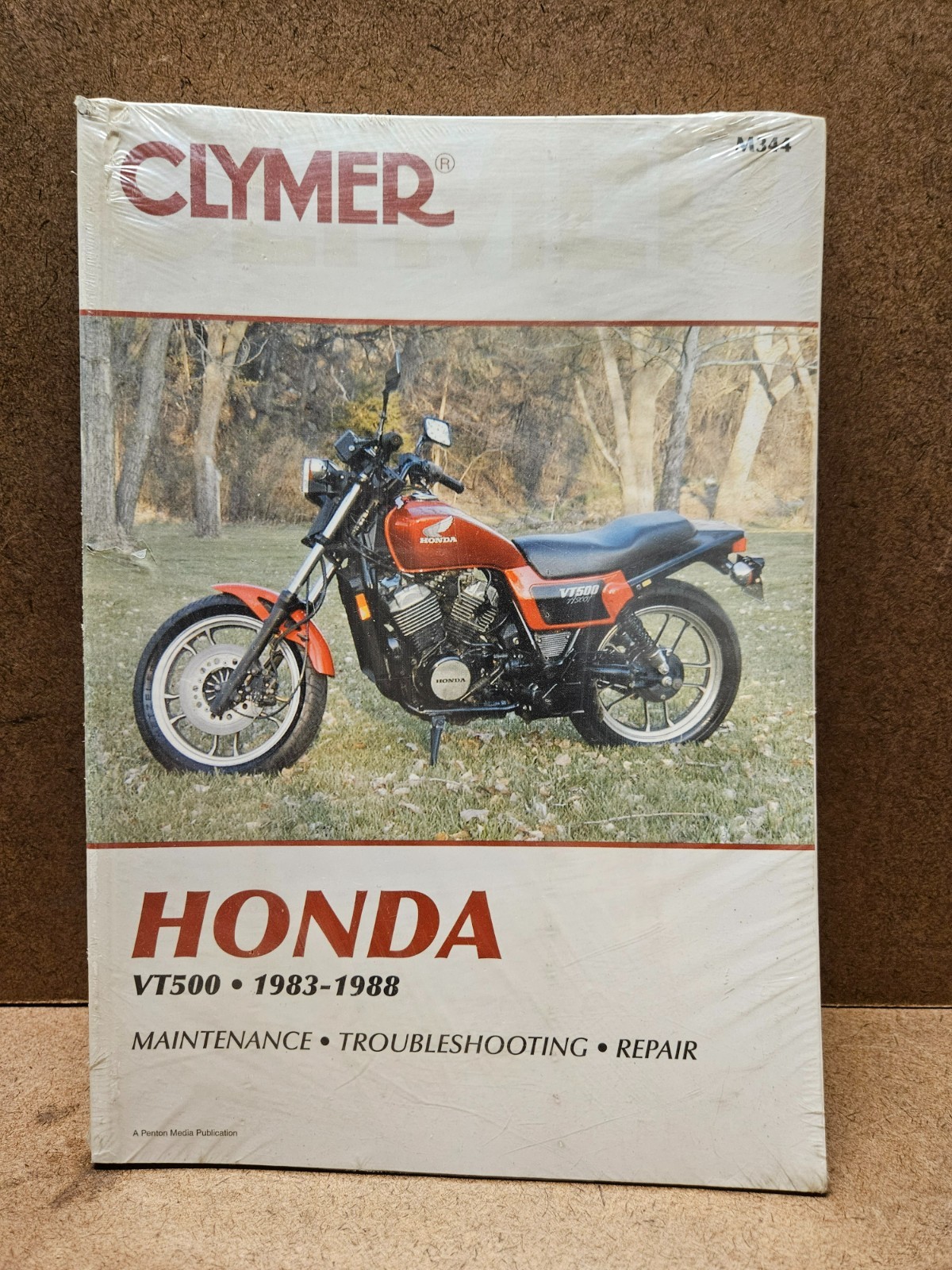 Clymer Honda VT 500 Service Repair Manual Clymer Honda VT 500 Service Repair Manual