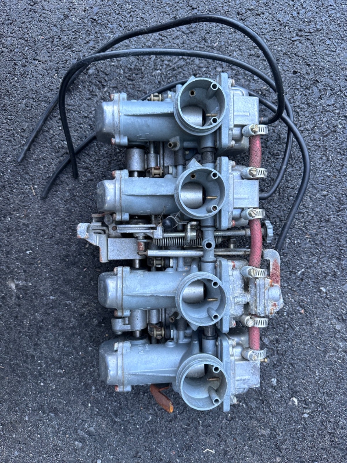 Vintage 1978 Kawasaki KZ1000 OEM Carburetor Set Vintage 1978 Kawasaki KZ1000 OEM Carburetor Set