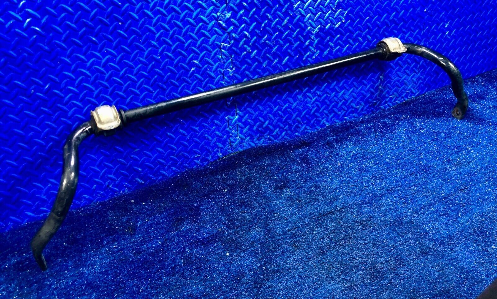 🚗 2009 - 2012 AUDI A4 OEM FRONT SWAY BAR STANDARD STABILIZER 