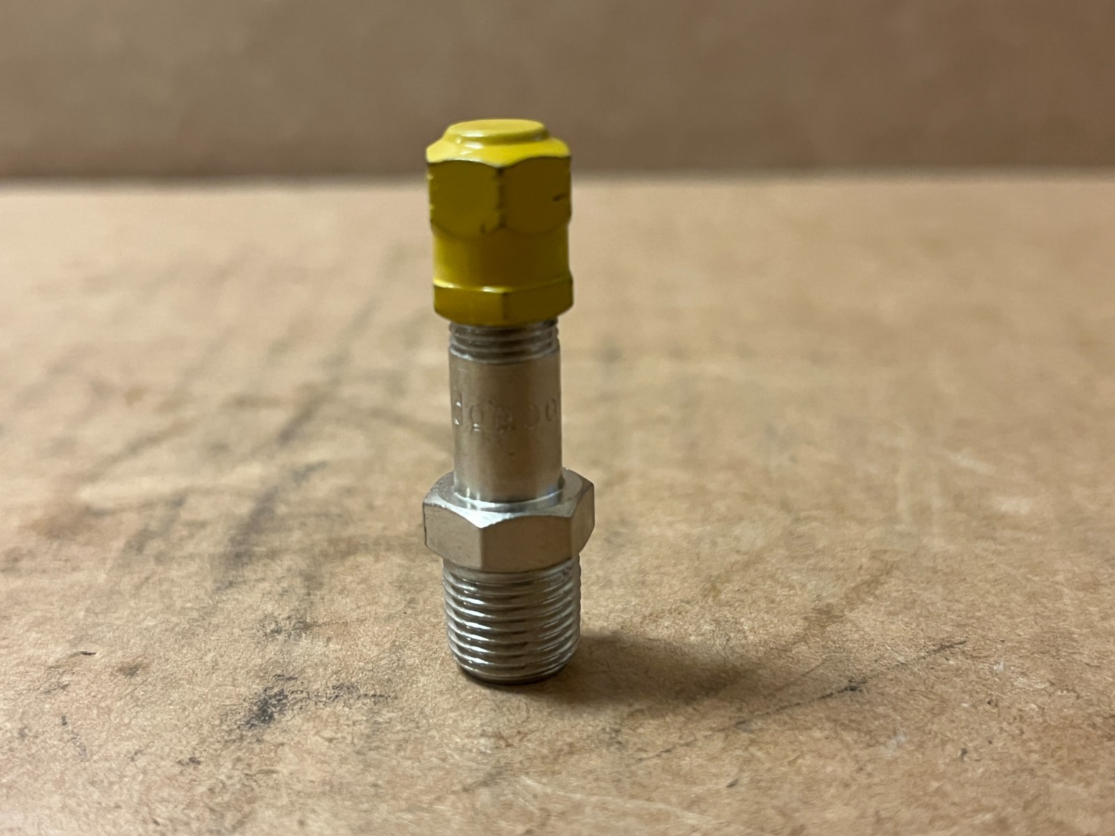 Beechcraft Pressure Regulator Valve P/N B1938 Hartzell Propeller New 8130-3 Beechcraft Pressure Regulator Valve P/N B1938 Hartzell Propeller New 8130-3