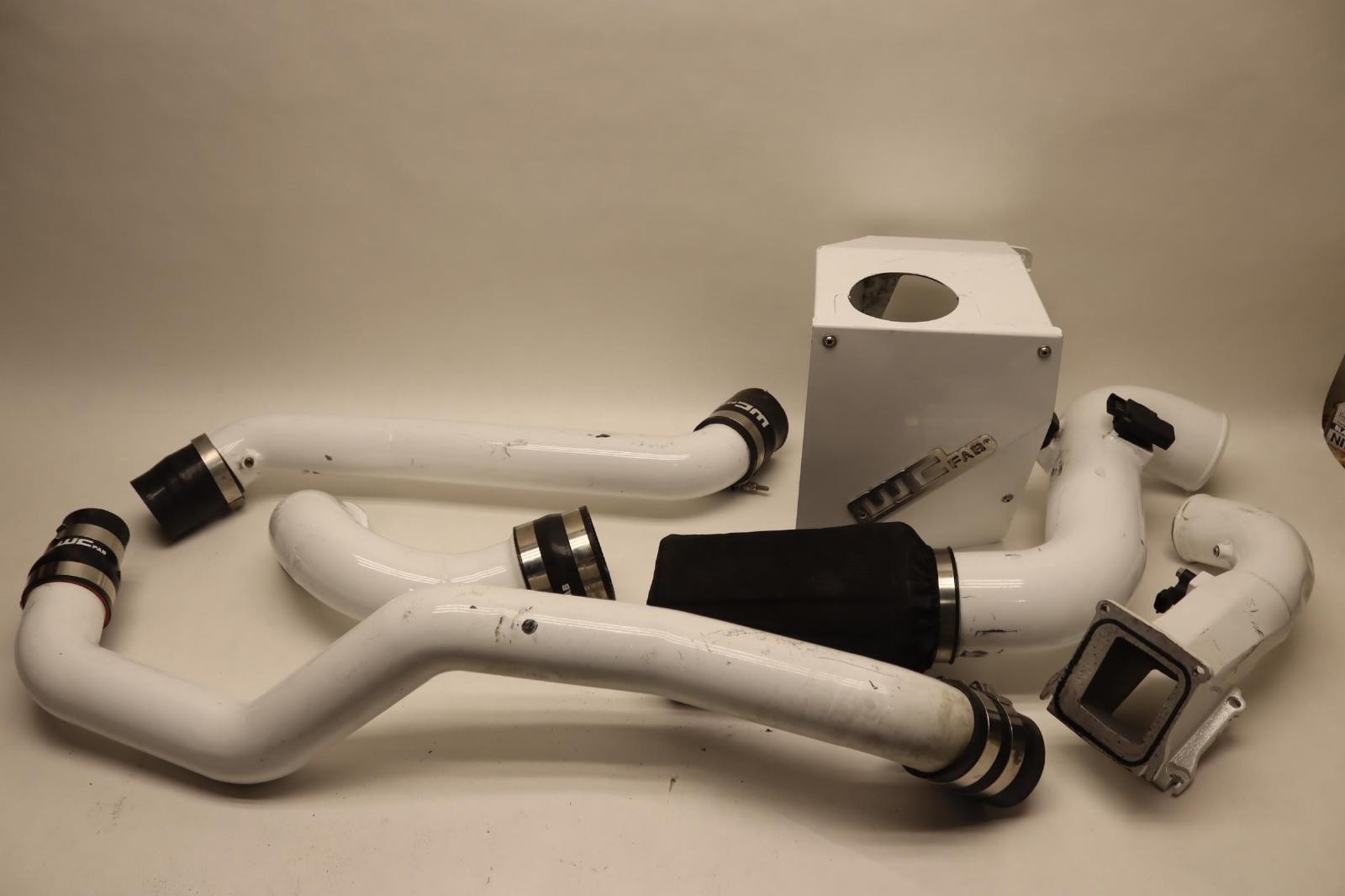 13-16 CHEVY SILVERADO 2500 HD 6.6L WC FAB INTAKE & PIPE STAGE 2 HIGH FLOW