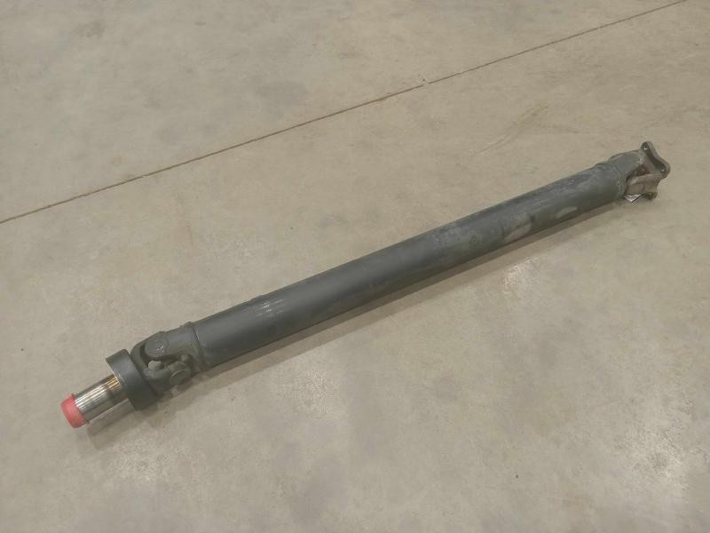 01-03 Mitsubishi Montero 3.0L 4x4 Rear Driveshaft Propeller Shaft OEM MR389328