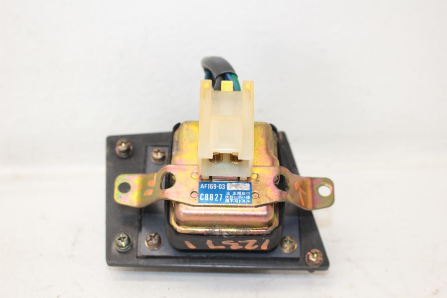 84-86 Nissan 300ZX Z31 Turbo Blower Motor Resistor AF16903C8827