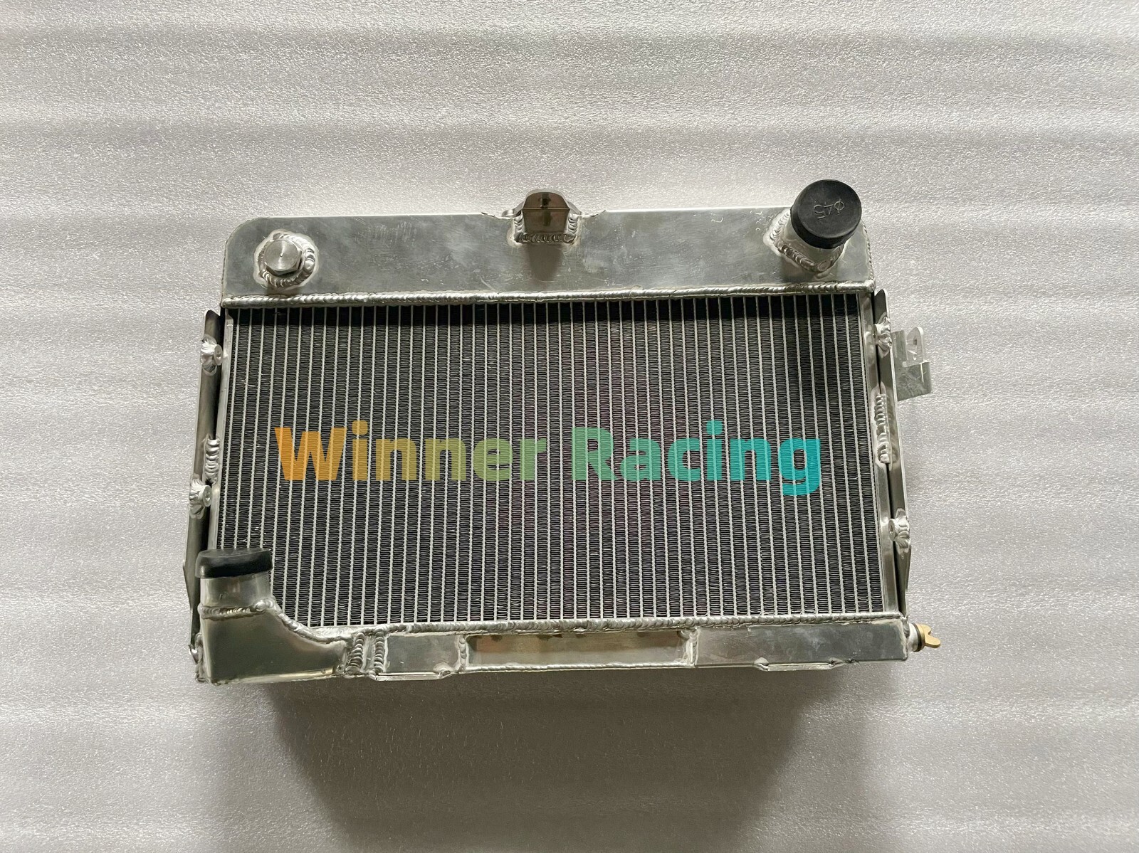 Fit Citroën/Citroen DS 19/DS 20/21 ; ID 19 / ID 21 1966 - 1975 aluminum radiator