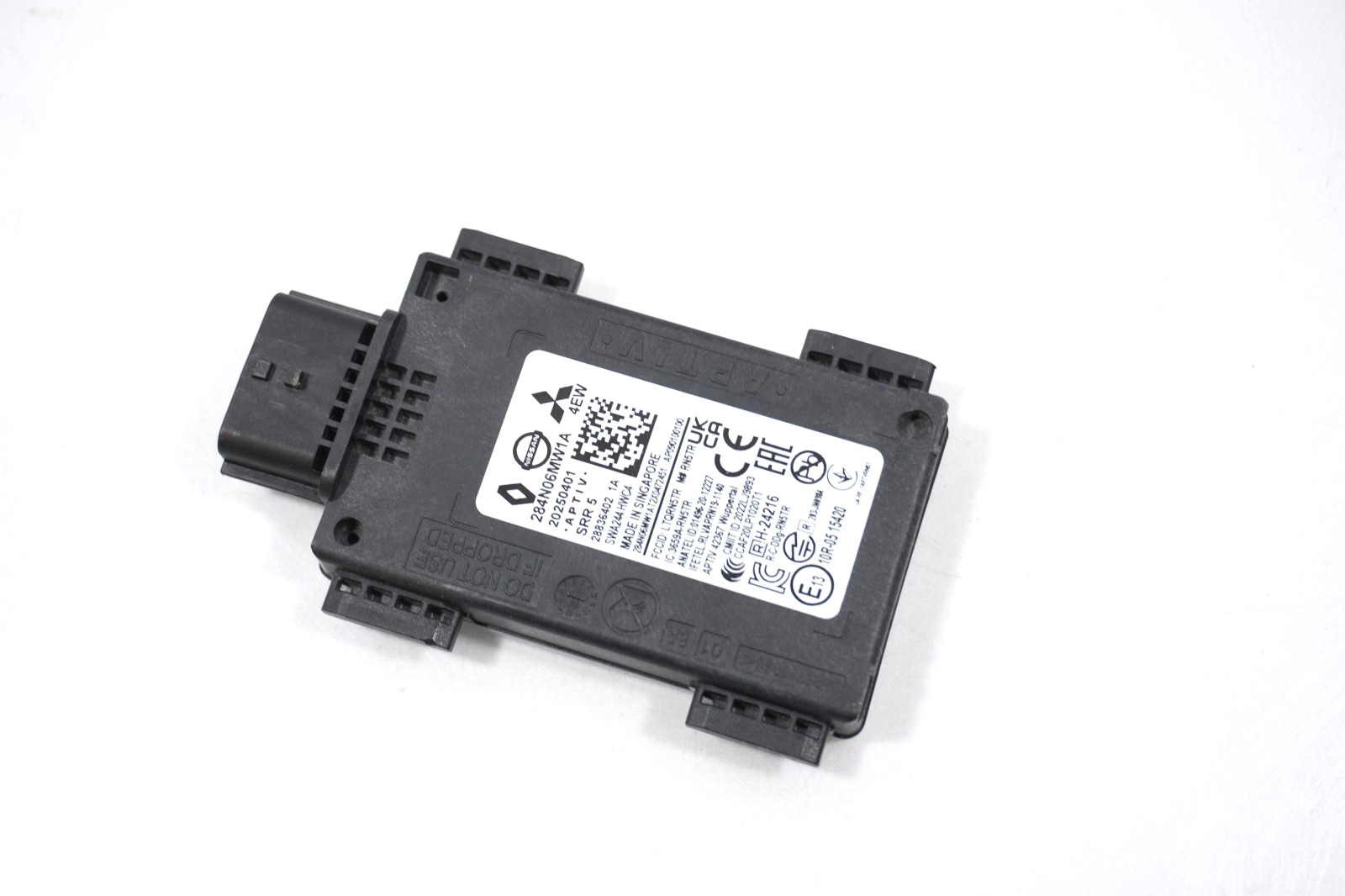 20-25 NISSAN SENTRA 284N0-6MW1A BLIND SPOT RADAR SENSOR MODULE 20-25 NISSAN SENTRA 284N0-6MW1A BLIND SPOT RADAR SENSOR MODULE