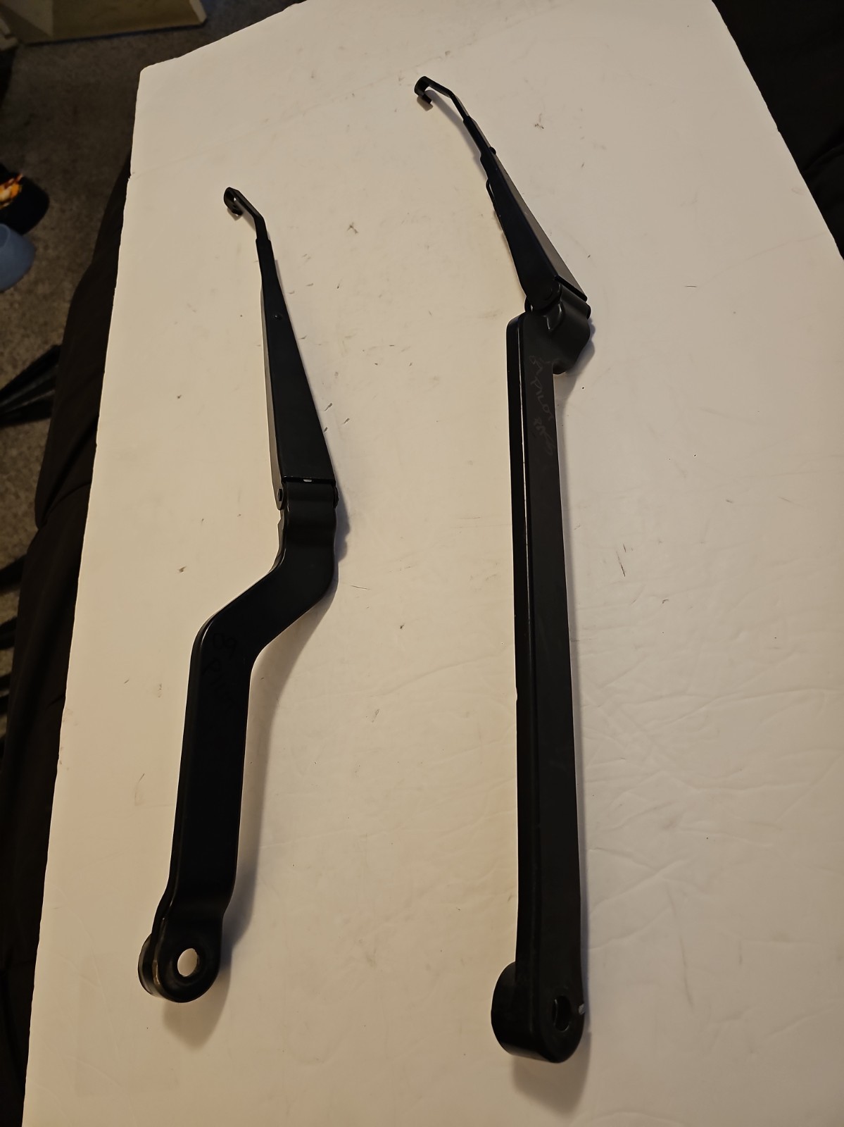 2009-2015 Honda Pilot Front LEFT & RIGHT Windshield Wiper Arm Pair OEM 