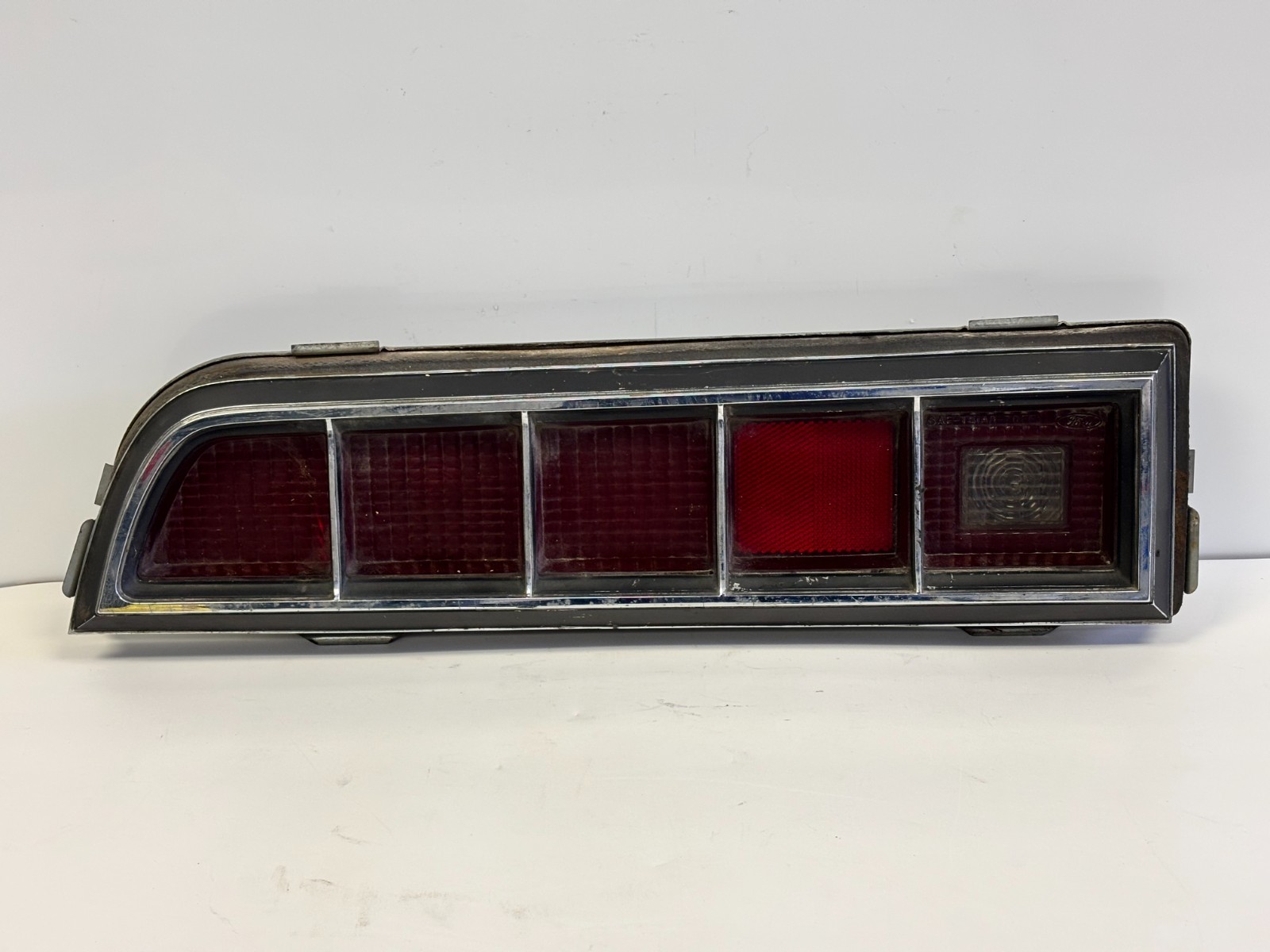 1970 Ford Torino Driver Side Left Tail Light Lamp Lens D0OZ13450C 1970 Ford Torino Driver Side Left Tail Light Lamp Lens D0OZ13450C
