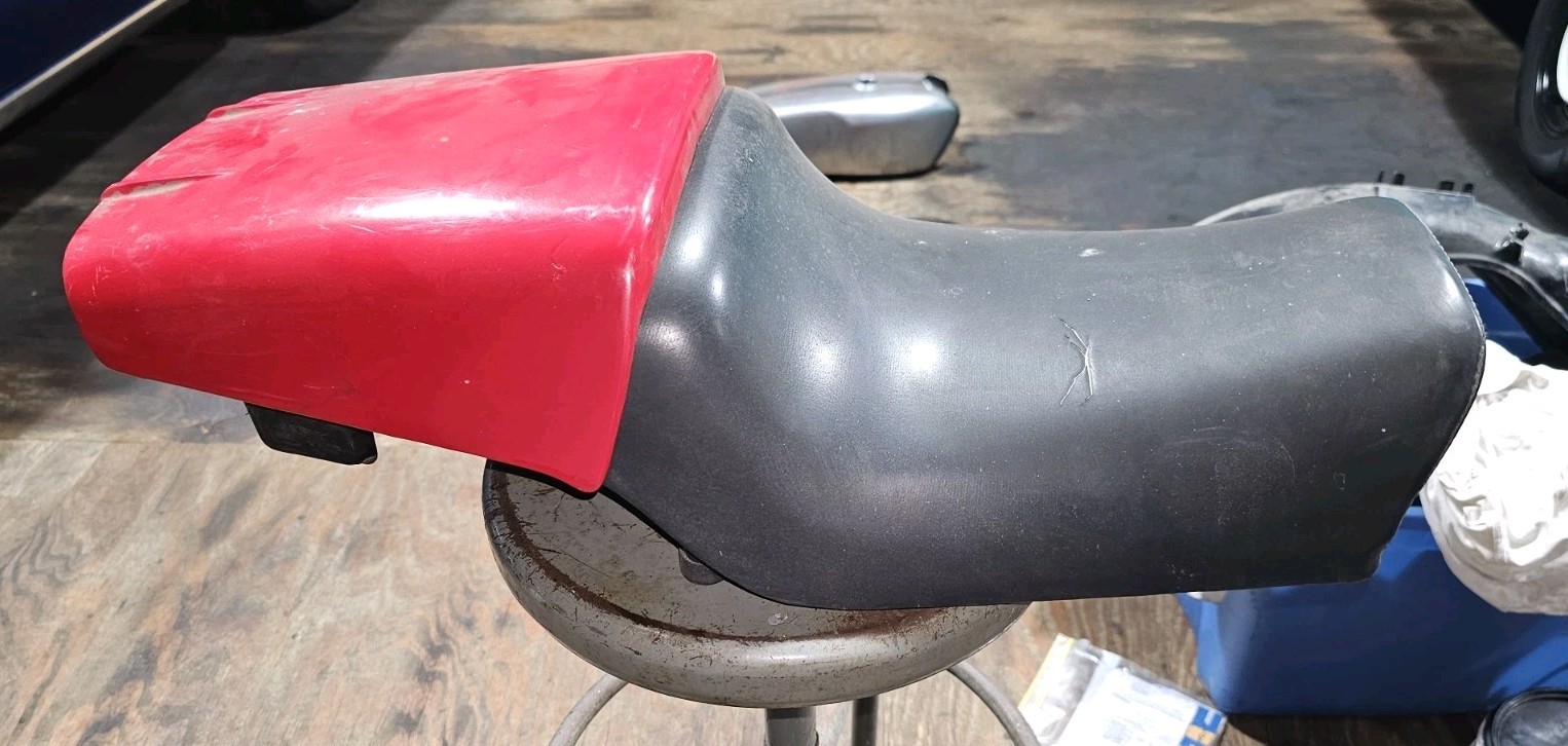 Ducati 750SS 900SS Seat and Rear Cowl Ducati 750SS 900SS Seat and Rear Cowl