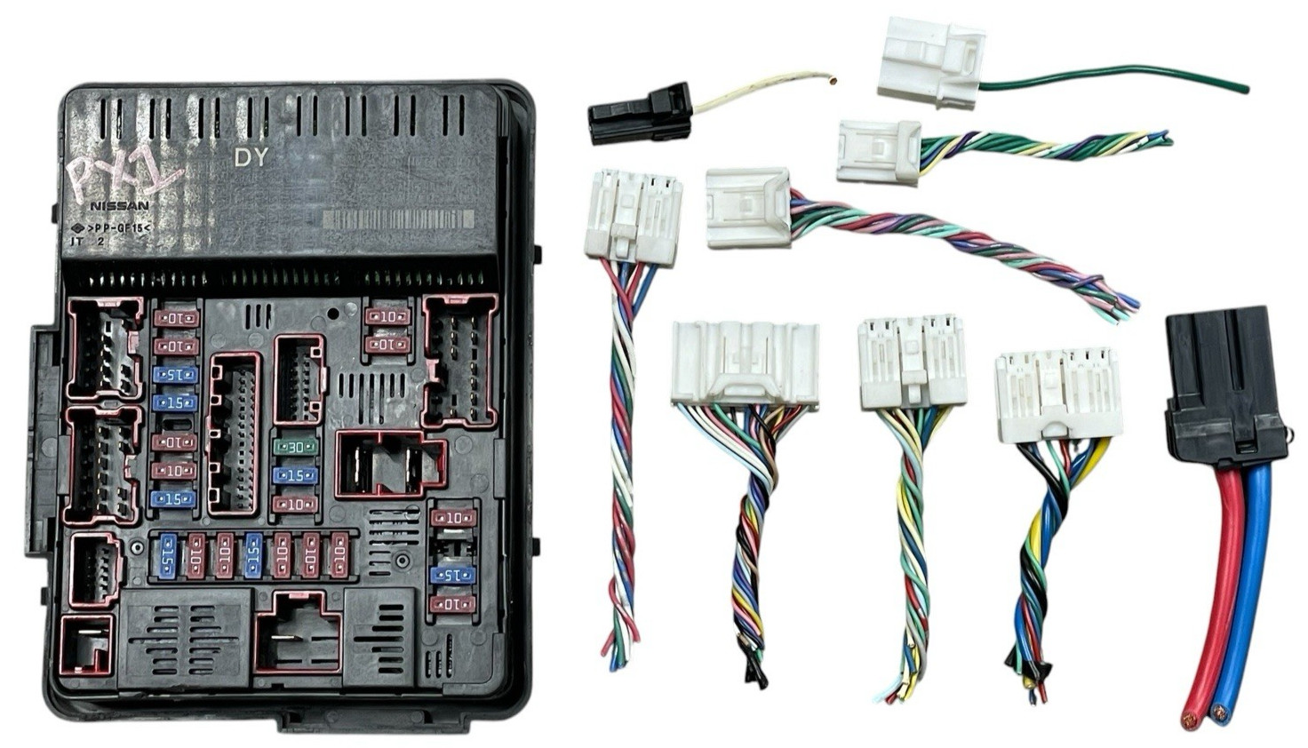 2014-2018 Nissan Pathfinder / Q50 IPDM Engine Fuse Relay Module OEM 284B7-3JV0D 2014-2018 Nissan Pathfinder / Q50 IPDM Engine Fuse Relay Module OEM 284B7-3JV0D